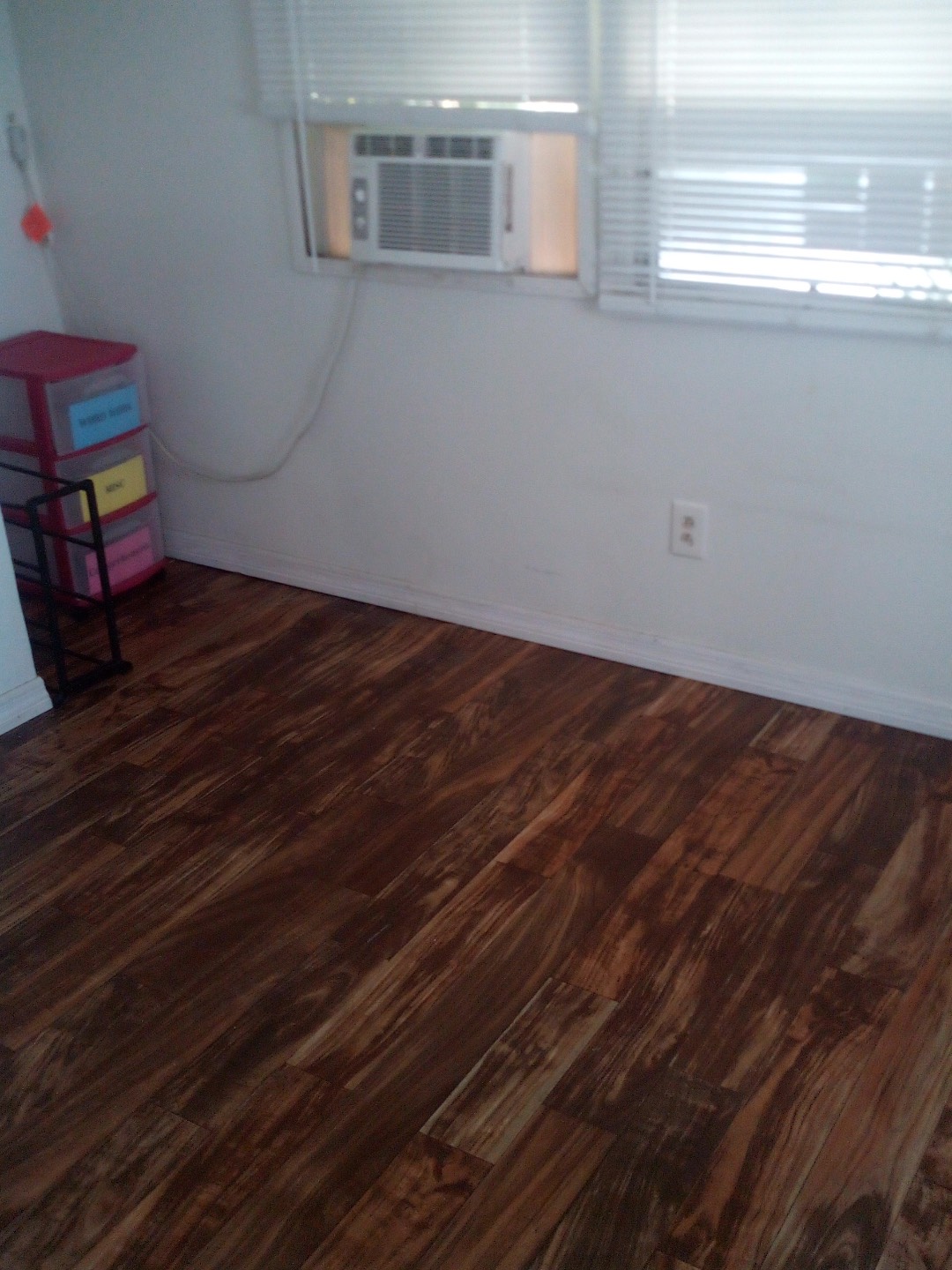 1280 Lakeview Rd, Lot 132, Clearwater, Florida 33756, 2 Bedrooms Bedrooms, ,1.5 BathroomsBathrooms,55-Plus Mobile Home,For Sale,Lakeview Rd, Lot 132,4811