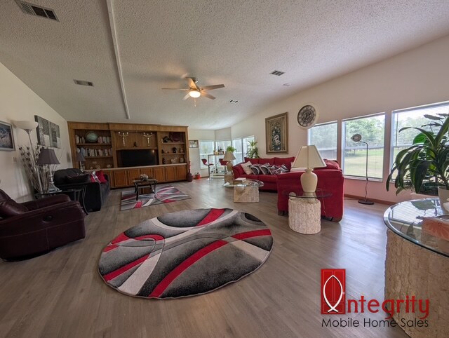 2307 Putt Lane, Lot 49, Lakeland, Florida 33810, 2 Bedrooms Bedrooms, ,2 BathroomsBathrooms,55-Plus Mobile Home,For Sale,Putt Lane, Lot 49,4812