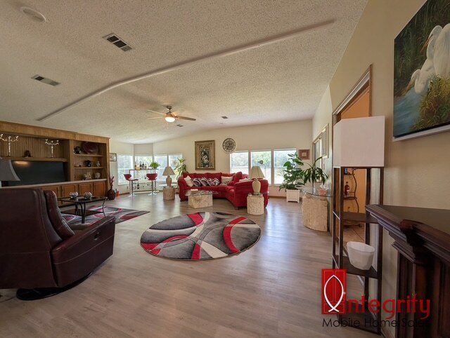 2307 Putt Lane, Lot 49, Lakeland, Florida 33810, 2 Bedrooms Bedrooms, ,2 BathroomsBathrooms,55-Plus Mobile Home,For Sale,Putt Lane, Lot 49,4812