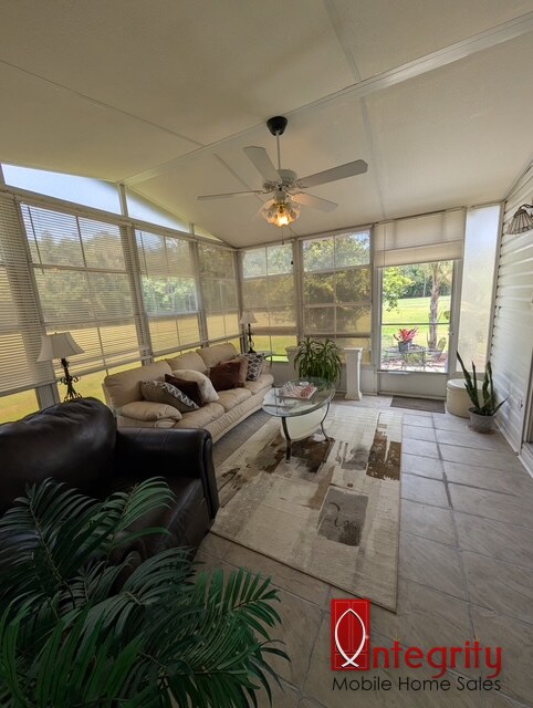 2307 Putt Lane, Lot 49, Lakeland, Florida 33810, 2 Bedrooms Bedrooms, ,2 BathroomsBathrooms,55-Plus Mobile Home,For Sale,Putt Lane, Lot 49,4812