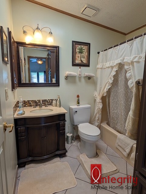 2307 Putt Lane, Lot 49, Lakeland, Florida 33810, 2 Bedrooms Bedrooms, ,2 BathroomsBathrooms,55-Plus Mobile Home,For Sale,Putt Lane, Lot 49,4812