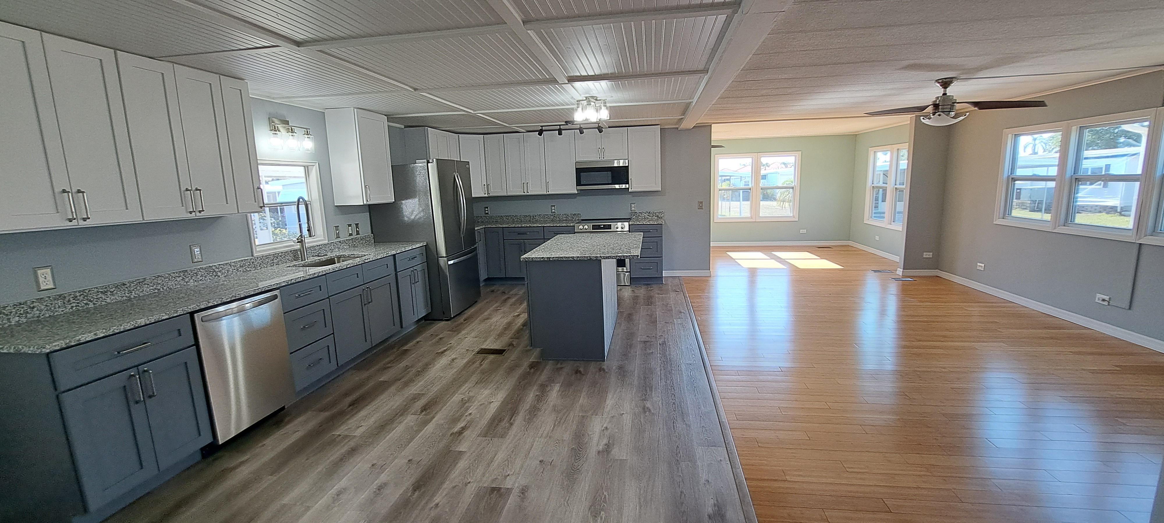 2001 83rd Ave N, Lot 5062, St Petersburg, Florida 33702, 2 Bedrooms Bedrooms, ,2 BathroomsBathrooms,55-Plus Mobile Home,For Sale,83rd Ave N, Lot 5062,4814