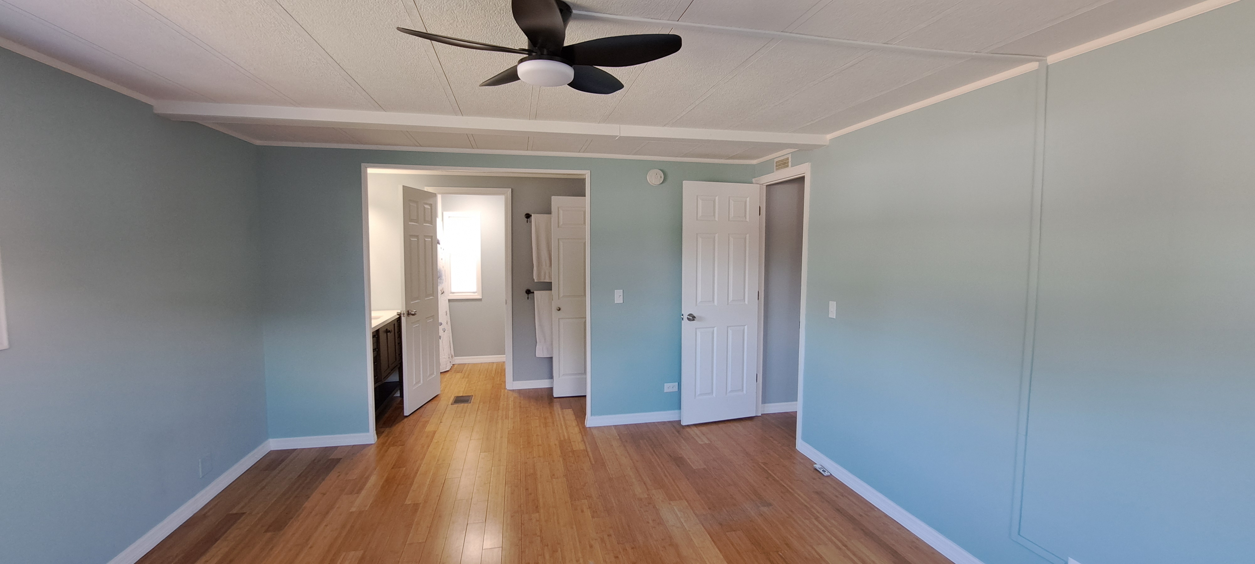 2001 83rd Ave N, Lot 5062, St Petersburg, Florida 33702, 2 Bedrooms Bedrooms, ,2 BathroomsBathrooms,55-Plus Mobile Home,For Sale,83rd Ave N, Lot 5062,4814