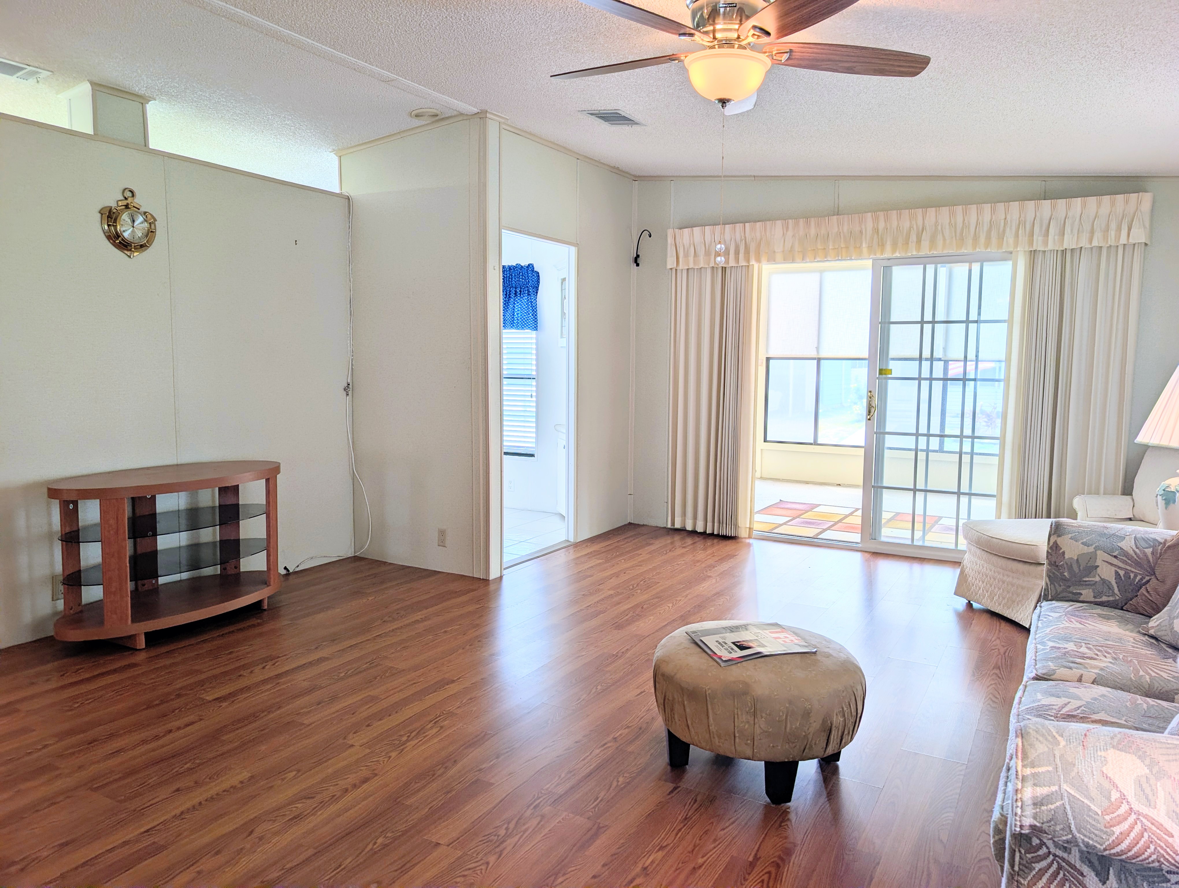 9712 Rosario Drive, Parrish, Florida 34219, 2 Bedrooms Bedrooms, ,2 BathroomsBathrooms,55-Plus Mobile Home,For Sale,Rosario Drive,4816