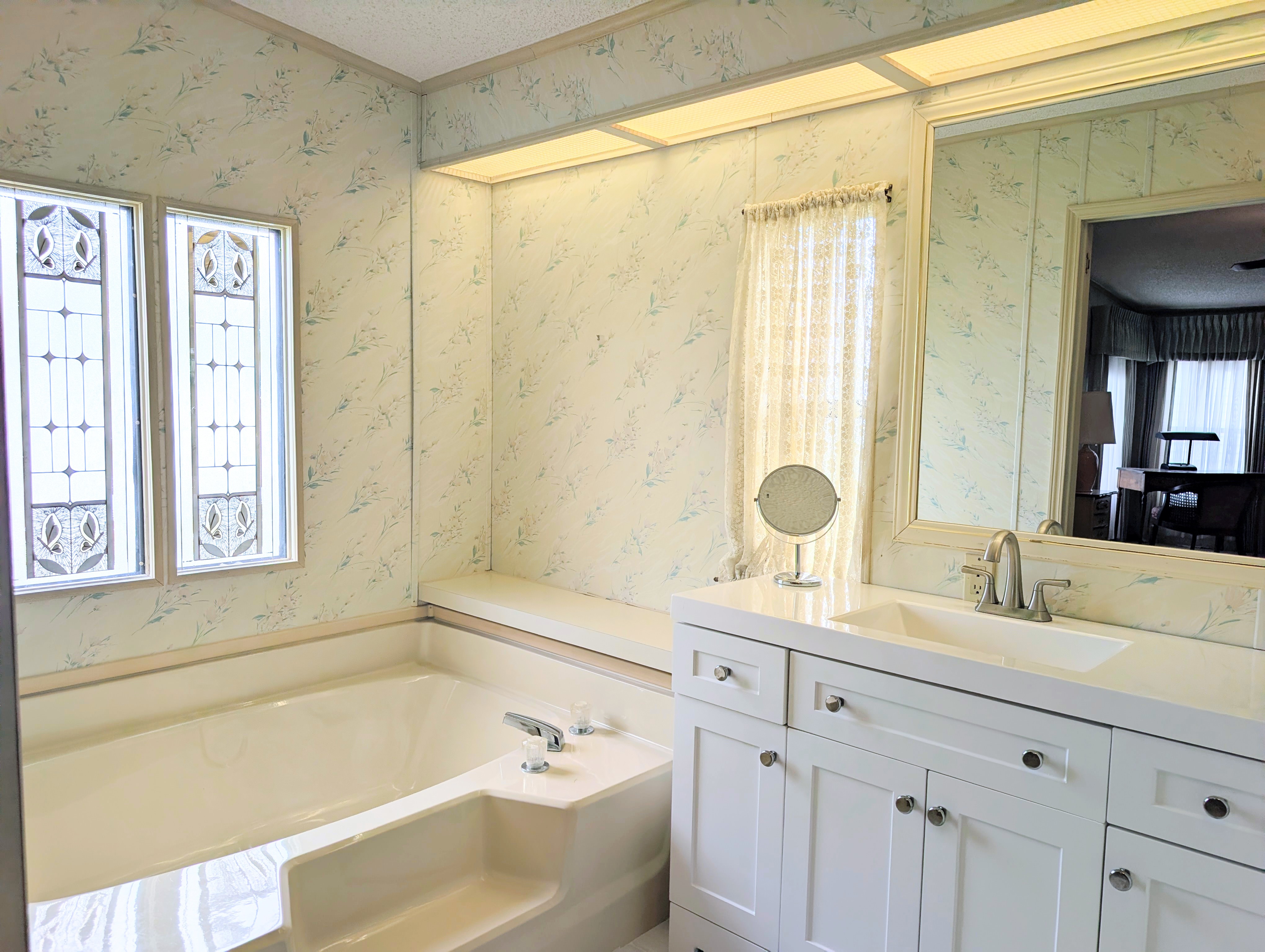 9712 Rosario Drive, Parrish, Florida 34219, 2 Bedrooms Bedrooms, ,2 BathroomsBathrooms,55-Plus Mobile Home,For Sale,Rosario Drive,4816