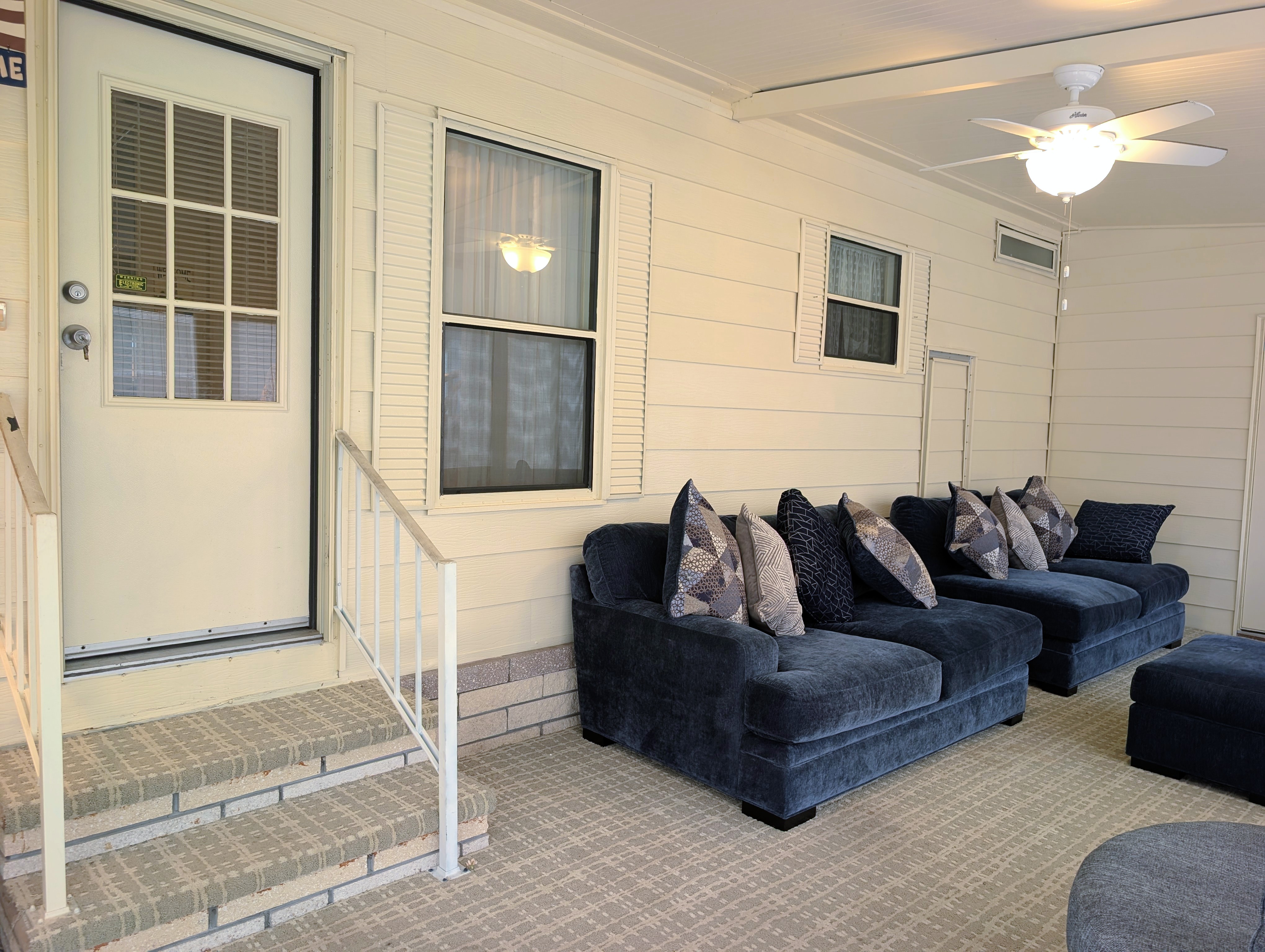 9712 Rosario Drive, Parrish, Florida 34219, 2 Bedrooms Bedrooms, ,2 BathroomsBathrooms,55-Plus Mobile Home,For Sale,Rosario Drive,4816