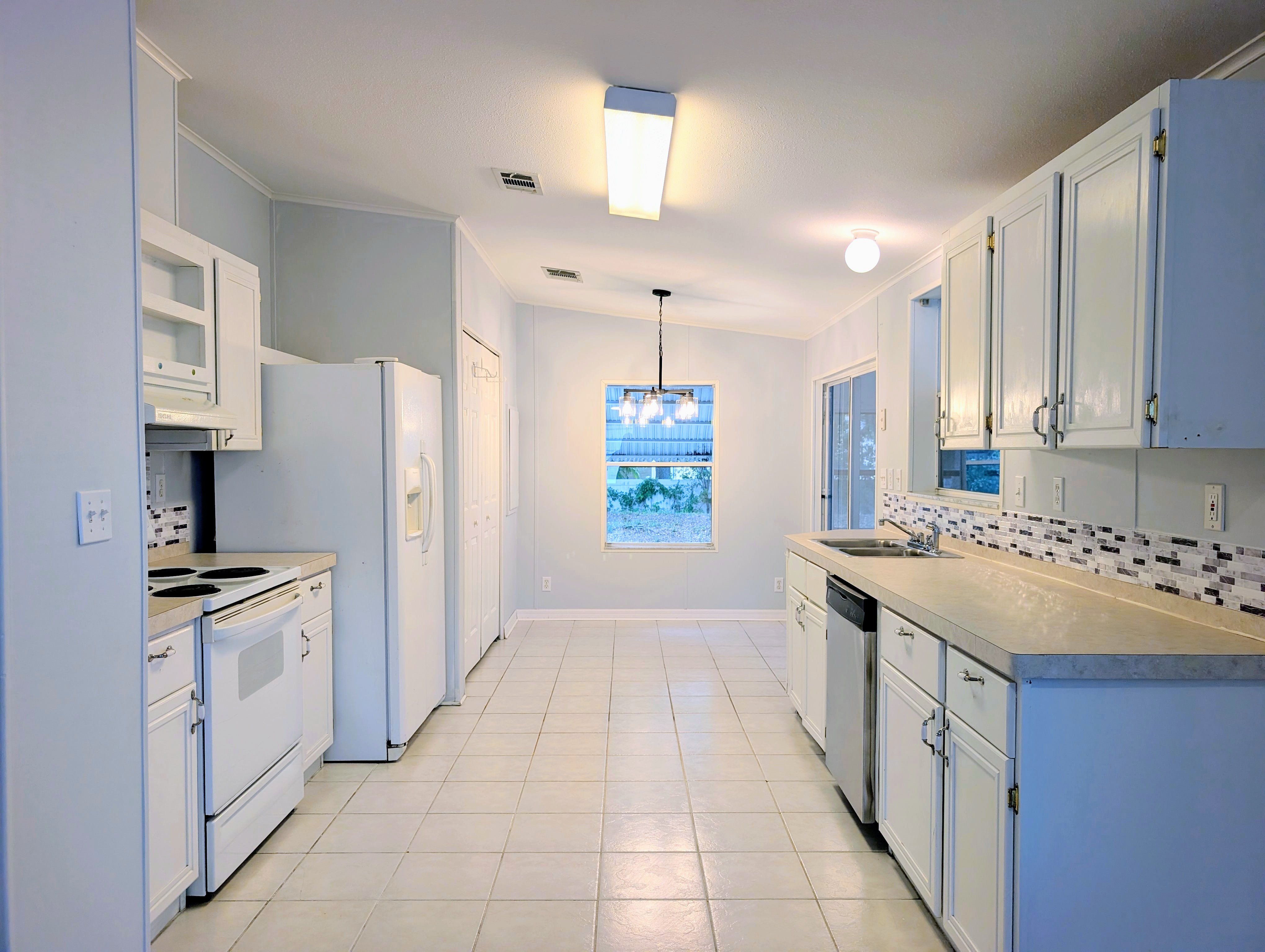 9932 Cape Haze Cir, Parrish, Florida 34219, 2 Bedrooms Bedrooms, ,2 BathroomsBathrooms,55-Plus Mobile Home,For Sale,Cape Haze Cir,4817