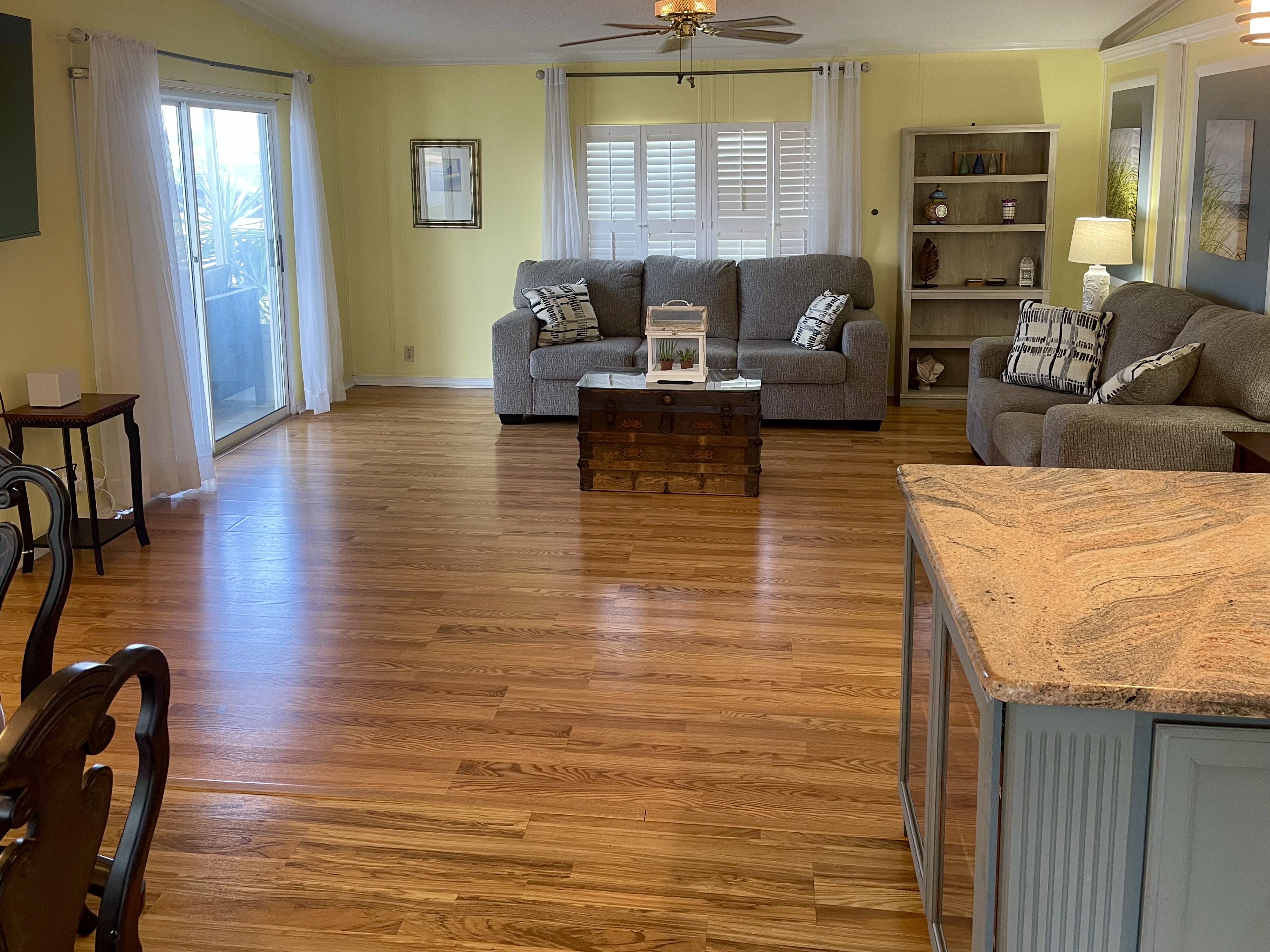 4104 Buena Vista Dr S, Ellenton, Florida 34222, 2 Bedrooms Bedrooms, ,2 BathroomsBathrooms,55-Plus Mobile Home,For Sale,Buena Vista Dr S,4820