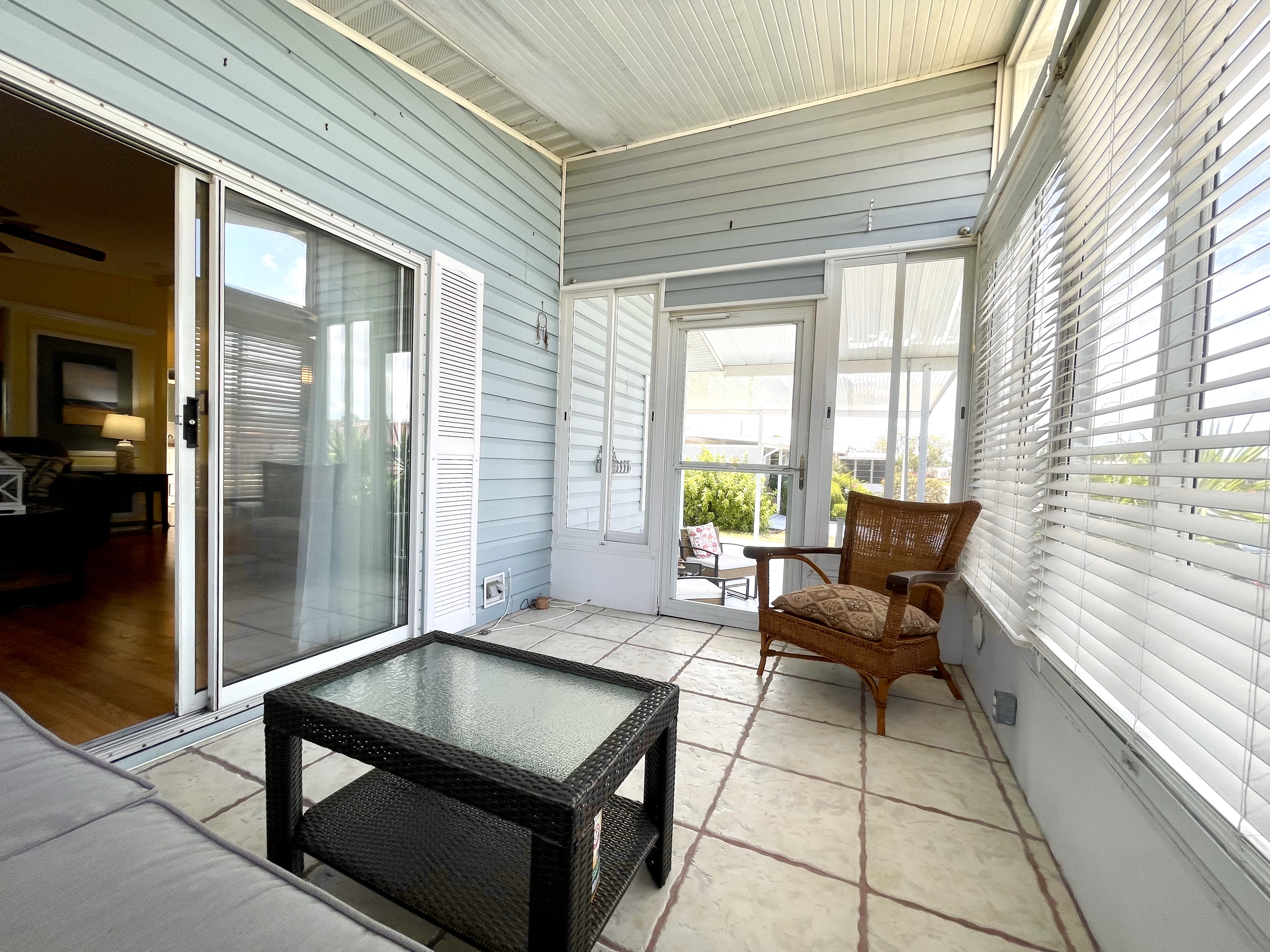 4104 Buena Vista Dr S, Ellenton, Florida 34222, 2 Bedrooms Bedrooms, ,2 BathroomsBathrooms,55-Plus Mobile Home,For Sale,Buena Vista Dr S,4820