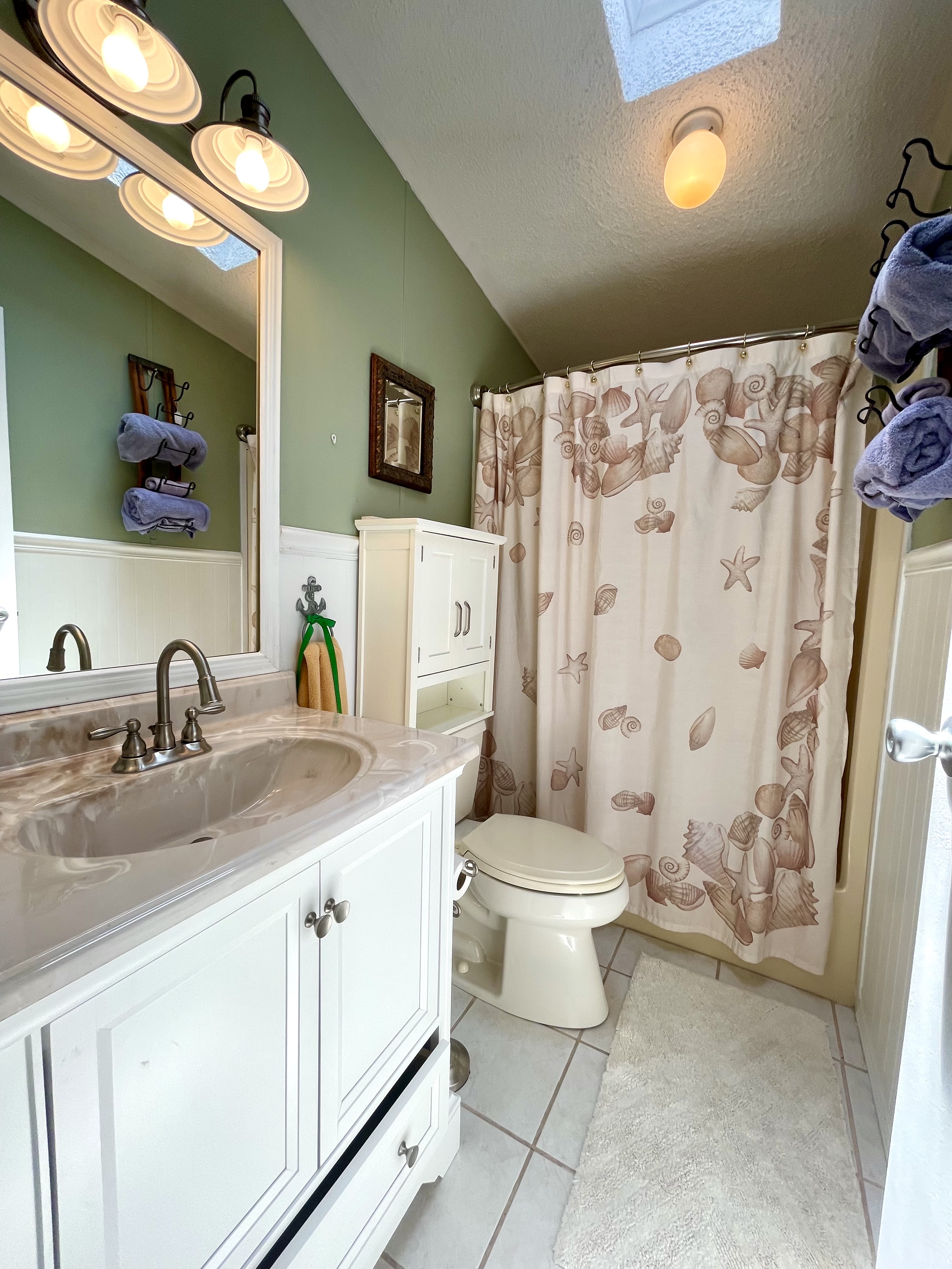 4104 Buena Vista Dr S, Ellenton, Florida 34222, 2 Bedrooms Bedrooms, ,2 BathroomsBathrooms,55-Plus Mobile Home,For Sale,Buena Vista Dr S,4820