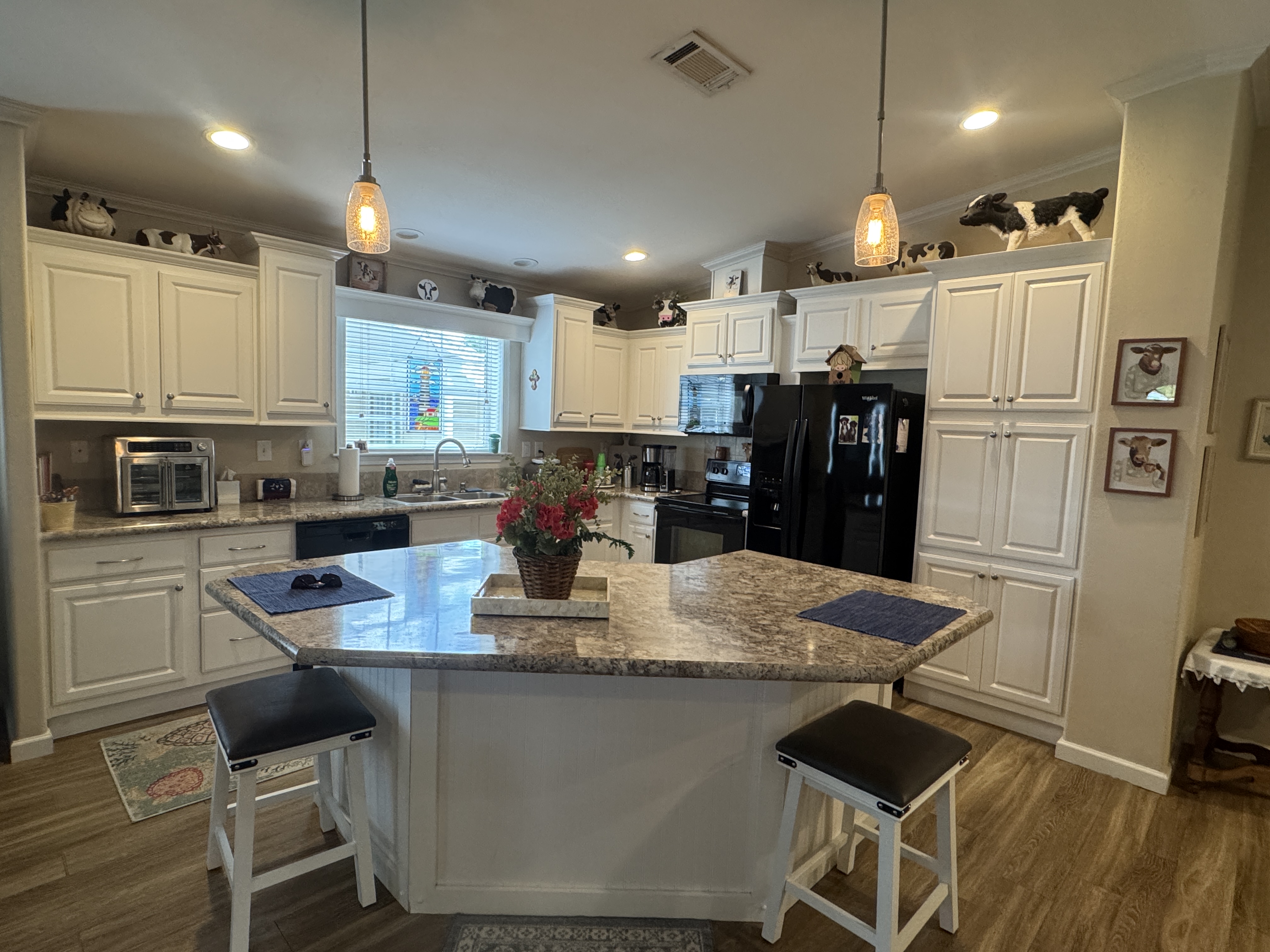 5530 Whistling Tree Ln, Bradenton, Florida 34203, 3 Bedrooms Bedrooms, ,2 BathroomsBathrooms,55-Plus Mobile Home,For Sale,Whistling Tree Ln,4822