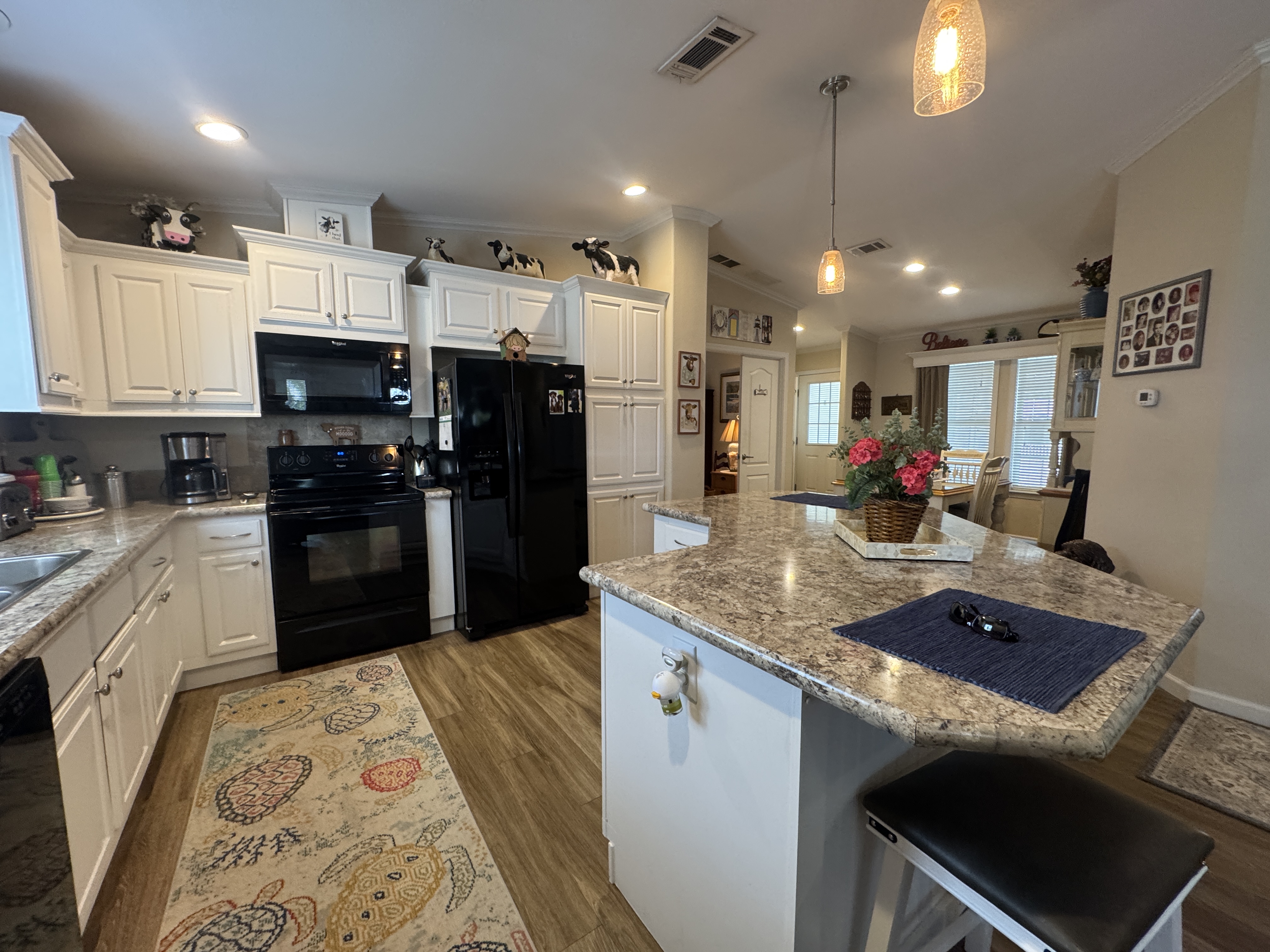 5530 Whistling Tree Ln, Bradenton, Florida 34203, 3 Bedrooms Bedrooms, ,2 BathroomsBathrooms,55-Plus Mobile Home,For Sale,Whistling Tree Ln,4822