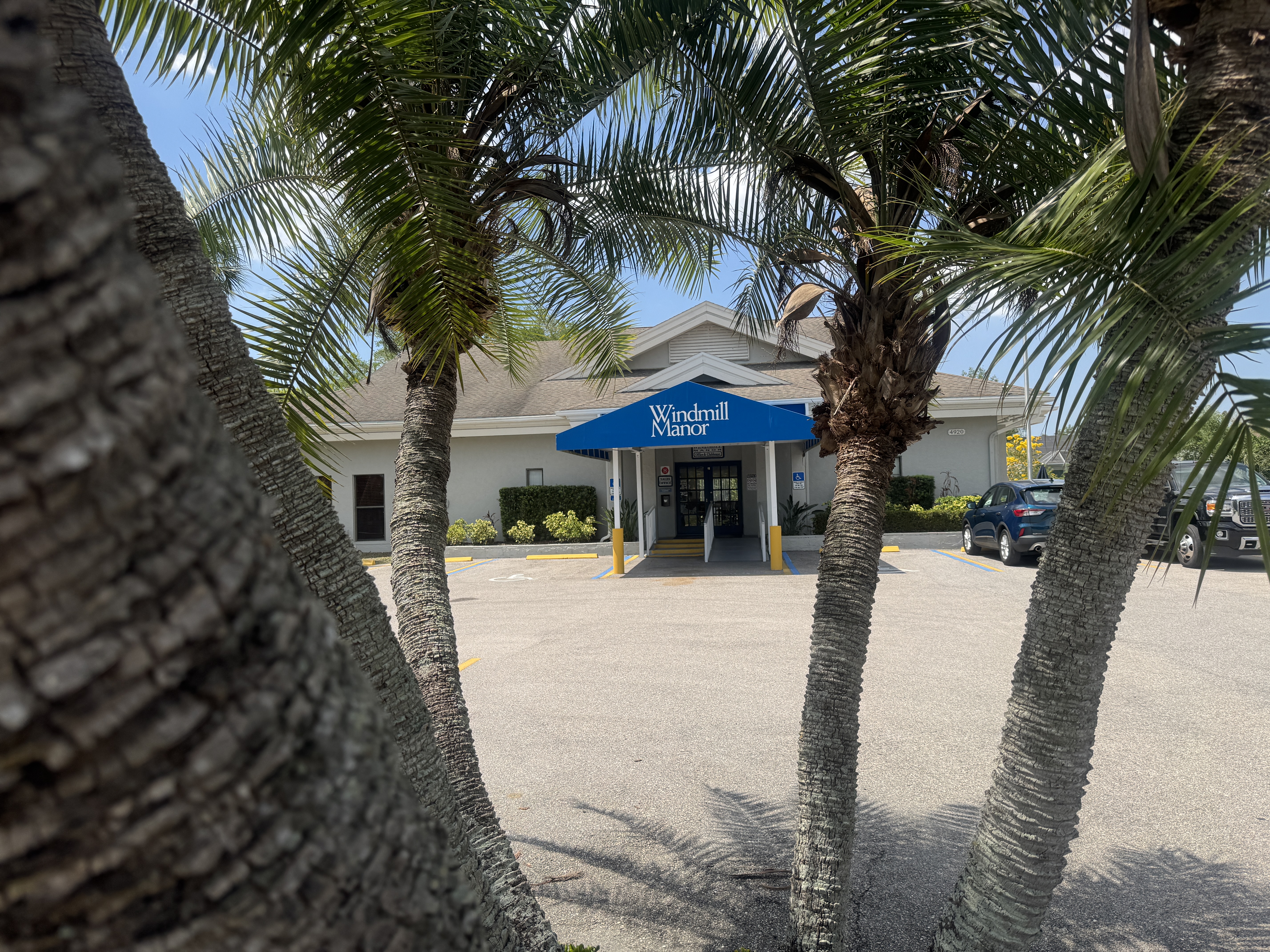 5530 Whistling Tree Ln, Bradenton, Florida 34203, 3 Bedrooms Bedrooms, ,2 BathroomsBathrooms,55-Plus Mobile Home,For Sale,Whistling Tree Ln,4822