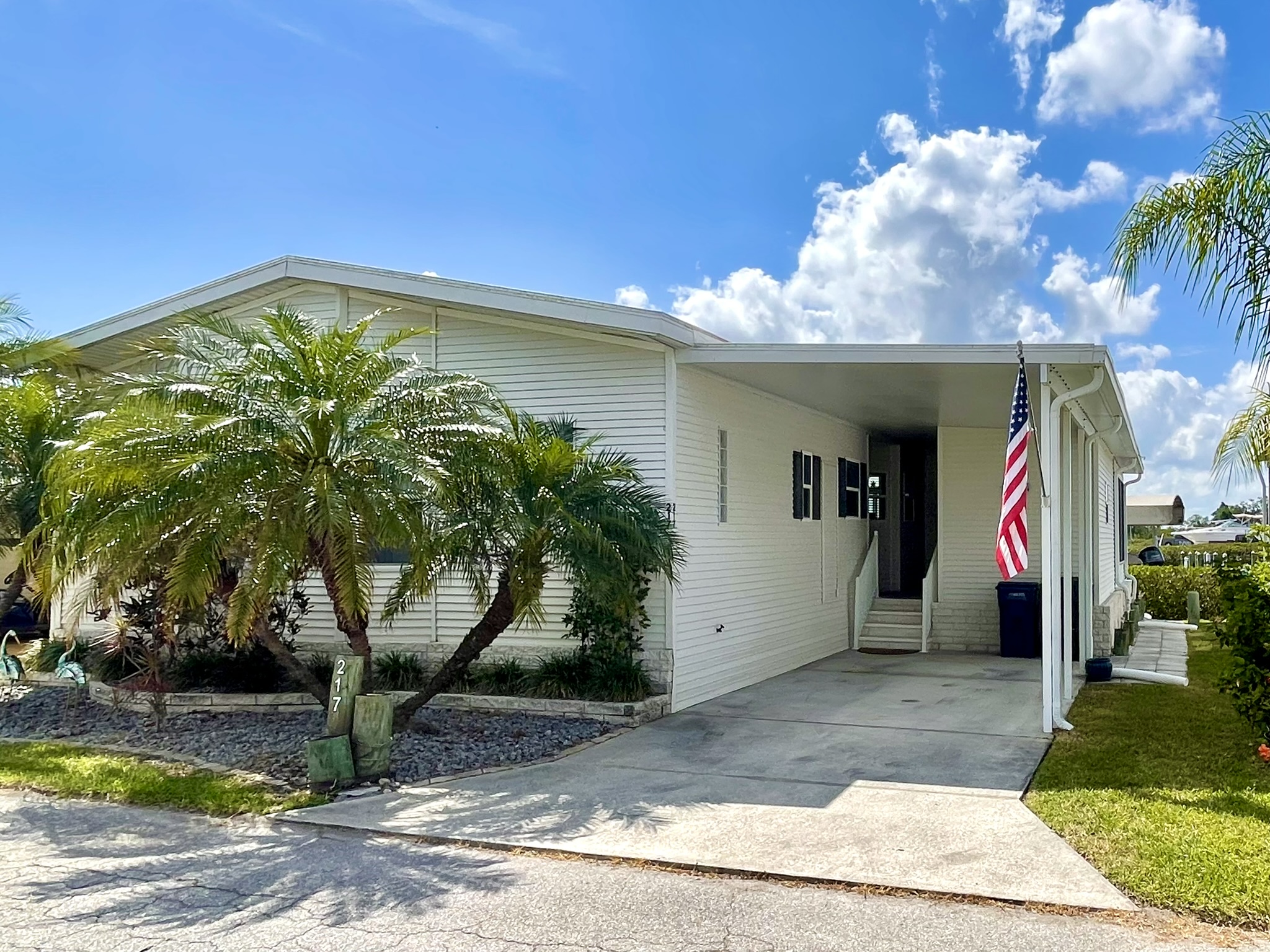 217 Denmark Drive, Ellenton, Florida 34222, 2 Bedrooms Bedrooms, ,2 BathroomsBathrooms,55-Plus Mobile Home,For Sale,Denmark Drive,4823