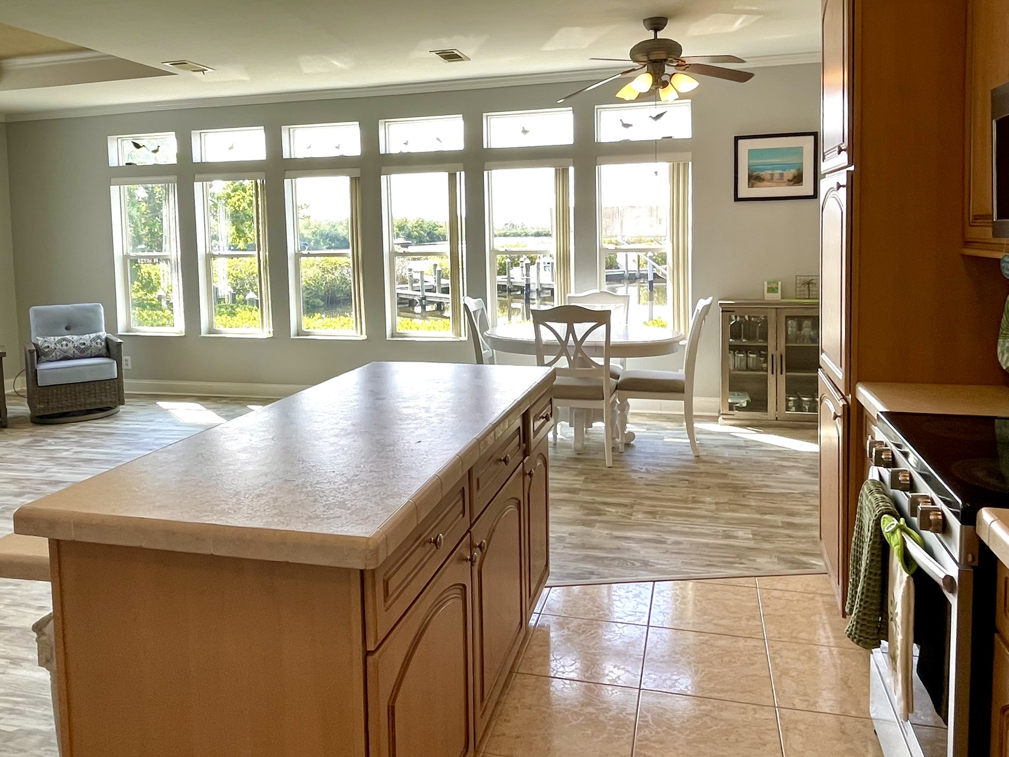 217 Denmark Drive, Ellenton, Florida 34222, 2 Bedrooms Bedrooms, ,2 BathroomsBathrooms,55-Plus Mobile Home,For Sale,Denmark Drive,4823