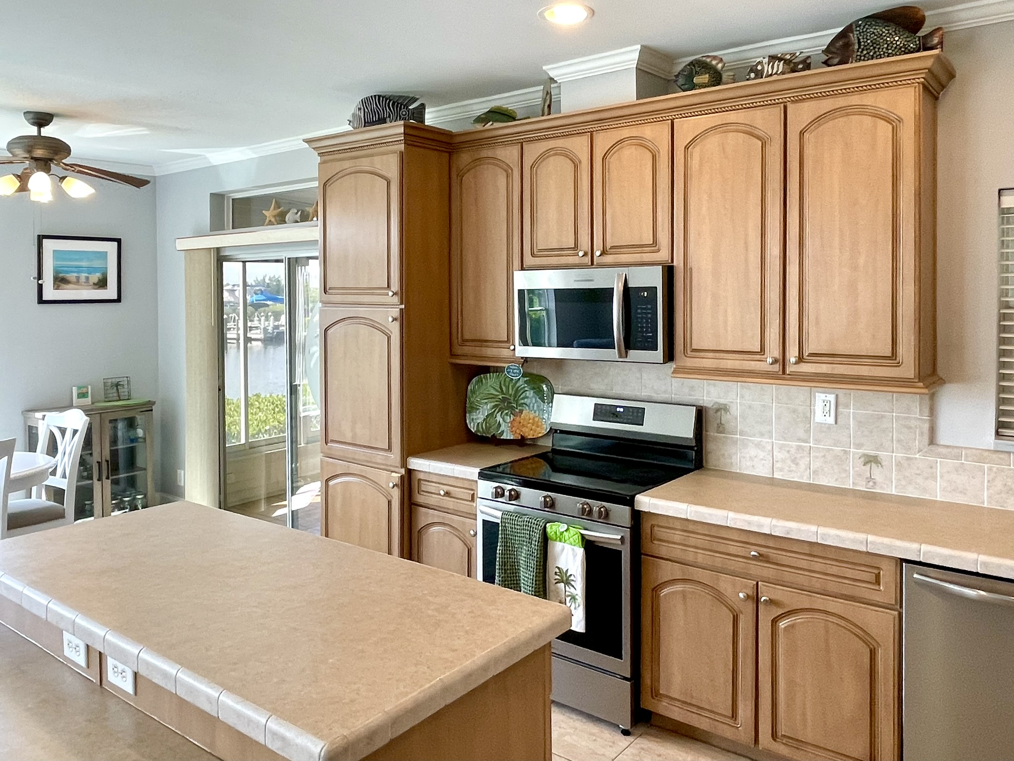 217 Denmark Drive, Ellenton, Florida 34222, 2 Bedrooms Bedrooms, ,2 BathroomsBathrooms,55-Plus Mobile Home,For Sale,Denmark Drive,4823