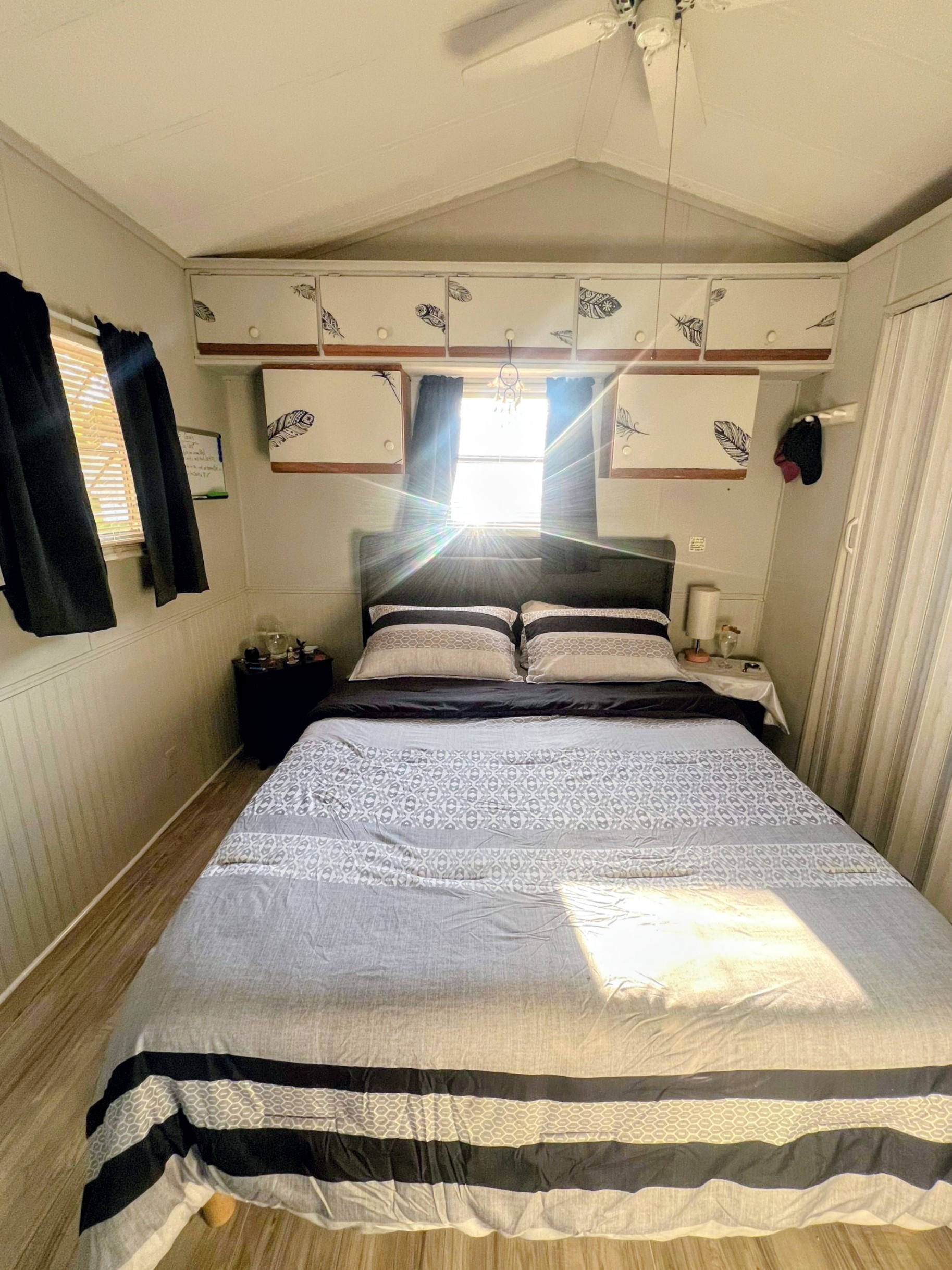 220 White Squirrel Circle, Ruskin, Florida 33570, 1 Bedroom Bedrooms, ,1 BathroomBathrooms,All - Age Mobile Home,For Sale,White Squirrel Circle,4828