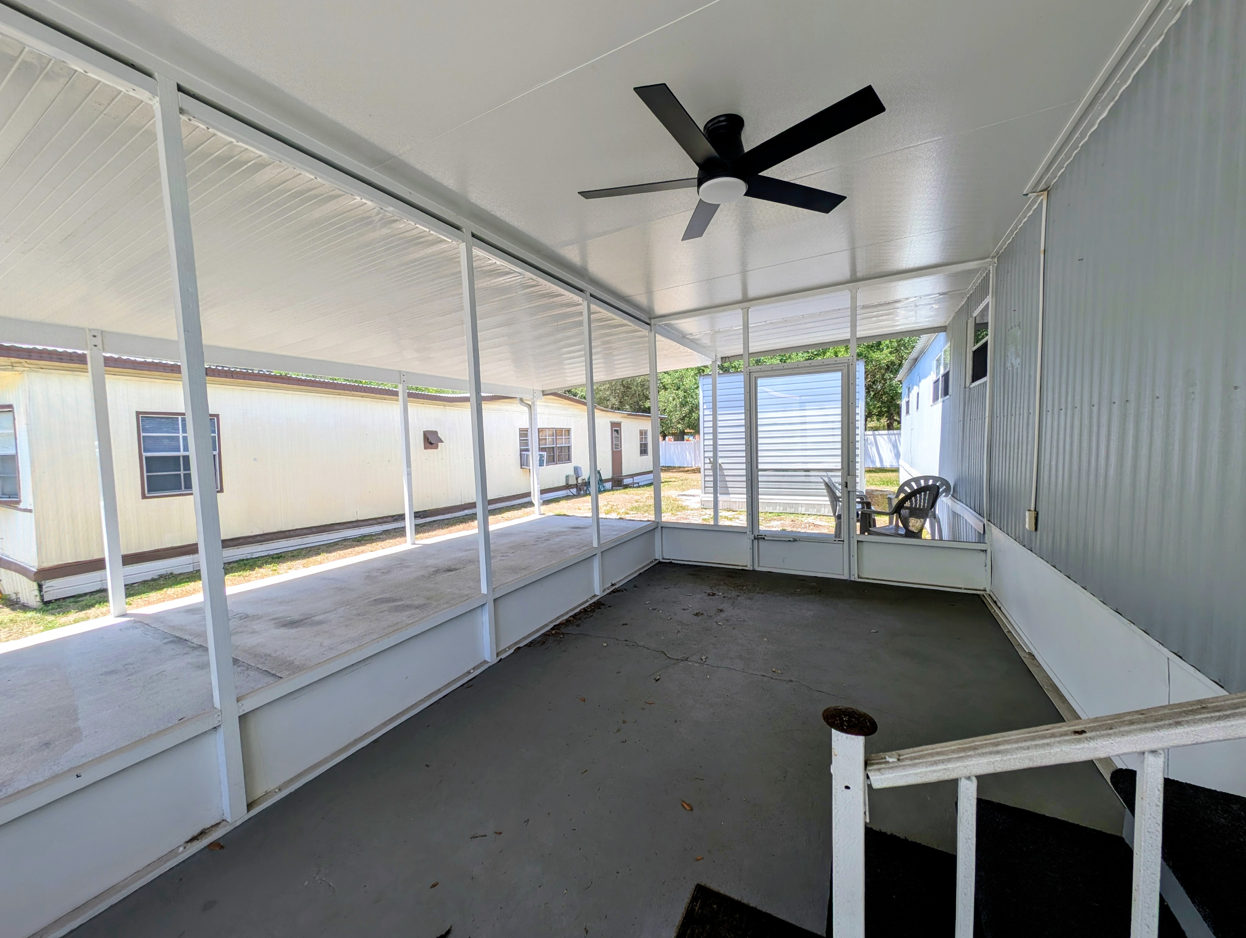 110 Oakhill View Drive, Valrico, Florida 33594, 2 Bedrooms Bedrooms, ,1 BathroomBathrooms,55-Plus Mobile Home,For Sale,Oakhill View Drive,4829