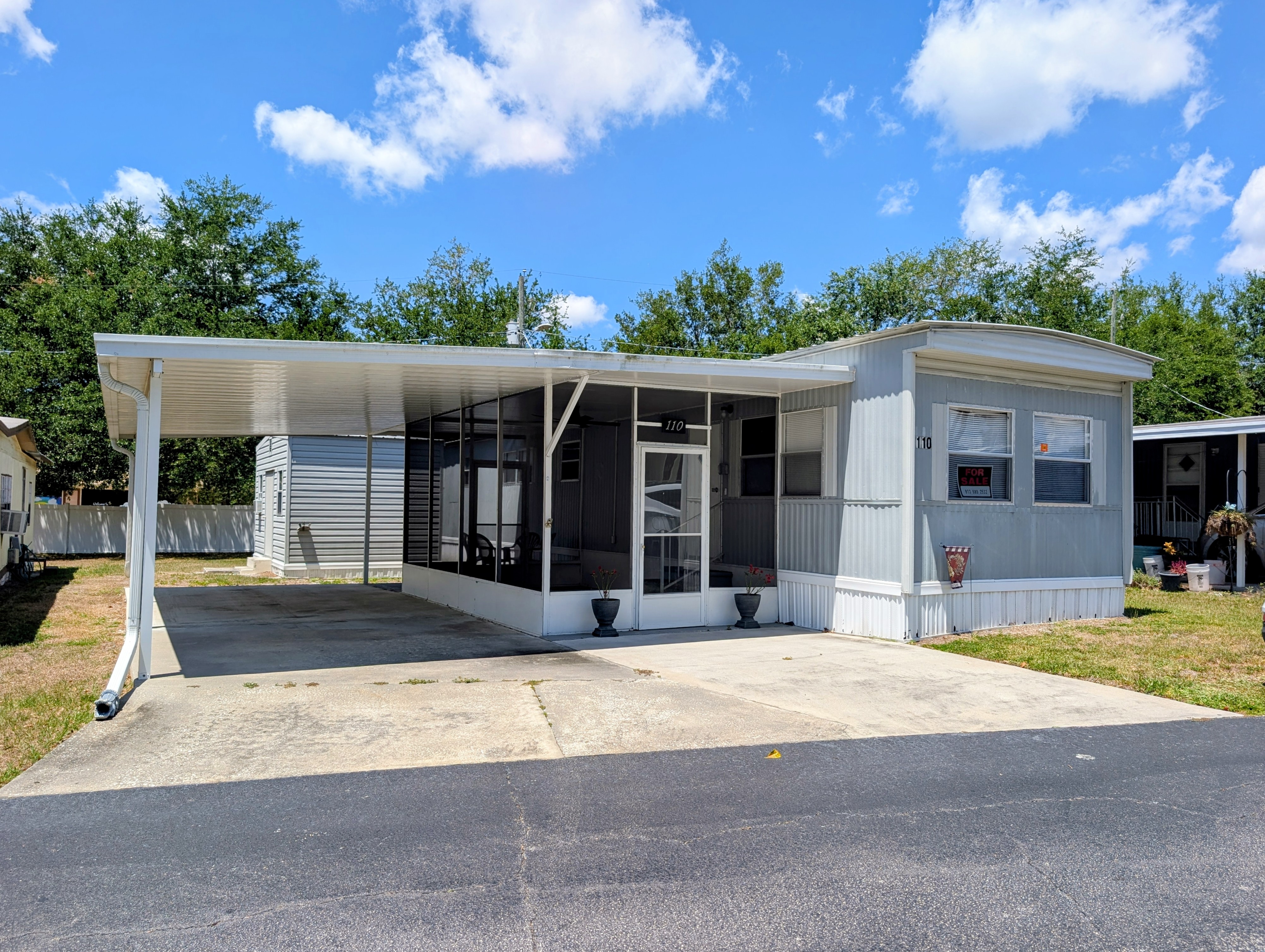 110 Oakhill View Drive, Valrico, Florida 33594, 2 Bedrooms Bedrooms, ,1 BathroomBathrooms,55-Plus Mobile Home,For Sale,Oakhill View Drive,4829
