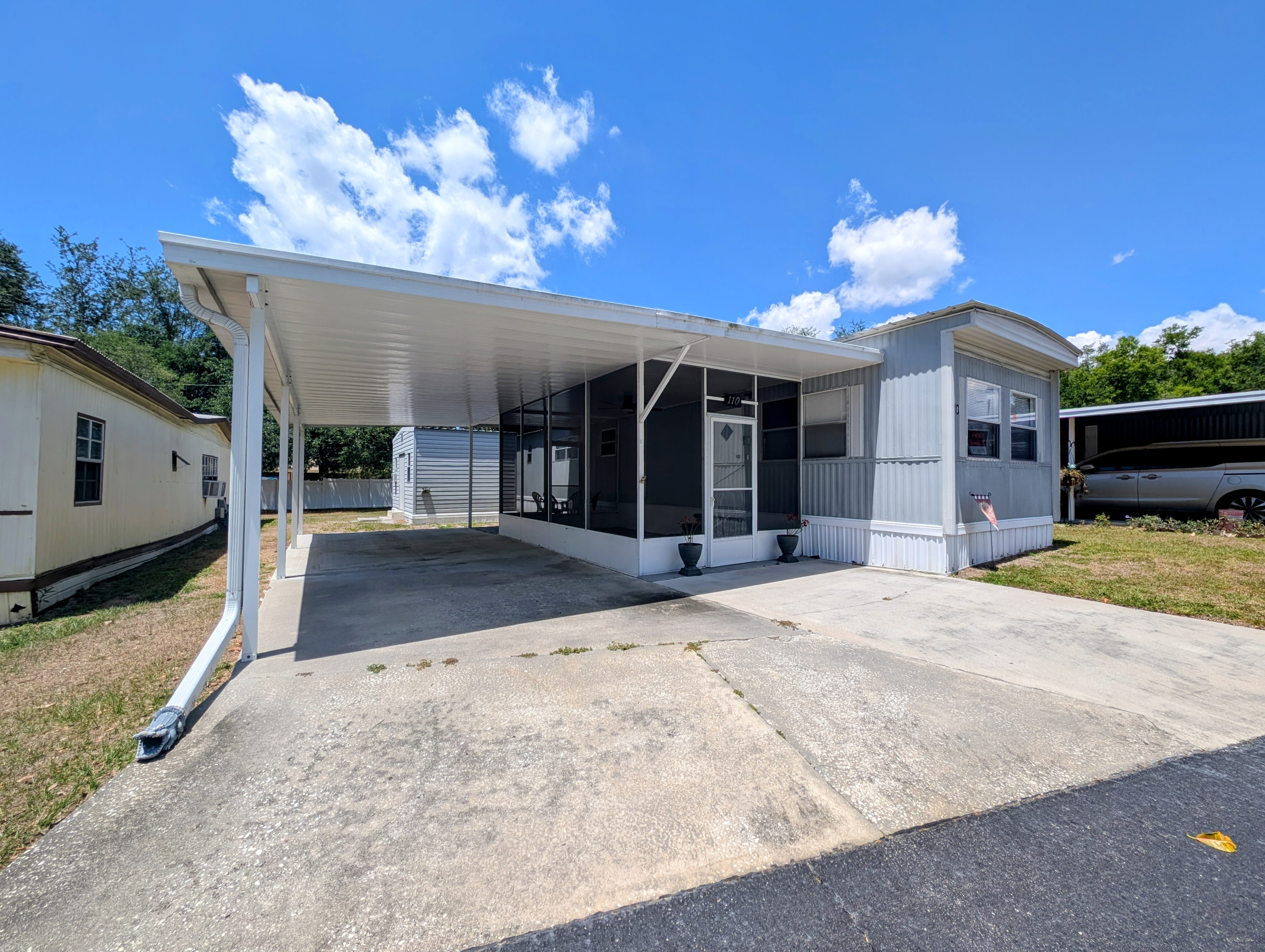 110 Oakhill View Drive, Valrico, Florida 33594, 2 Bedrooms Bedrooms, ,1 BathroomBathrooms,55-Plus Mobile Home,For Sale,Oakhill View Drive,4829