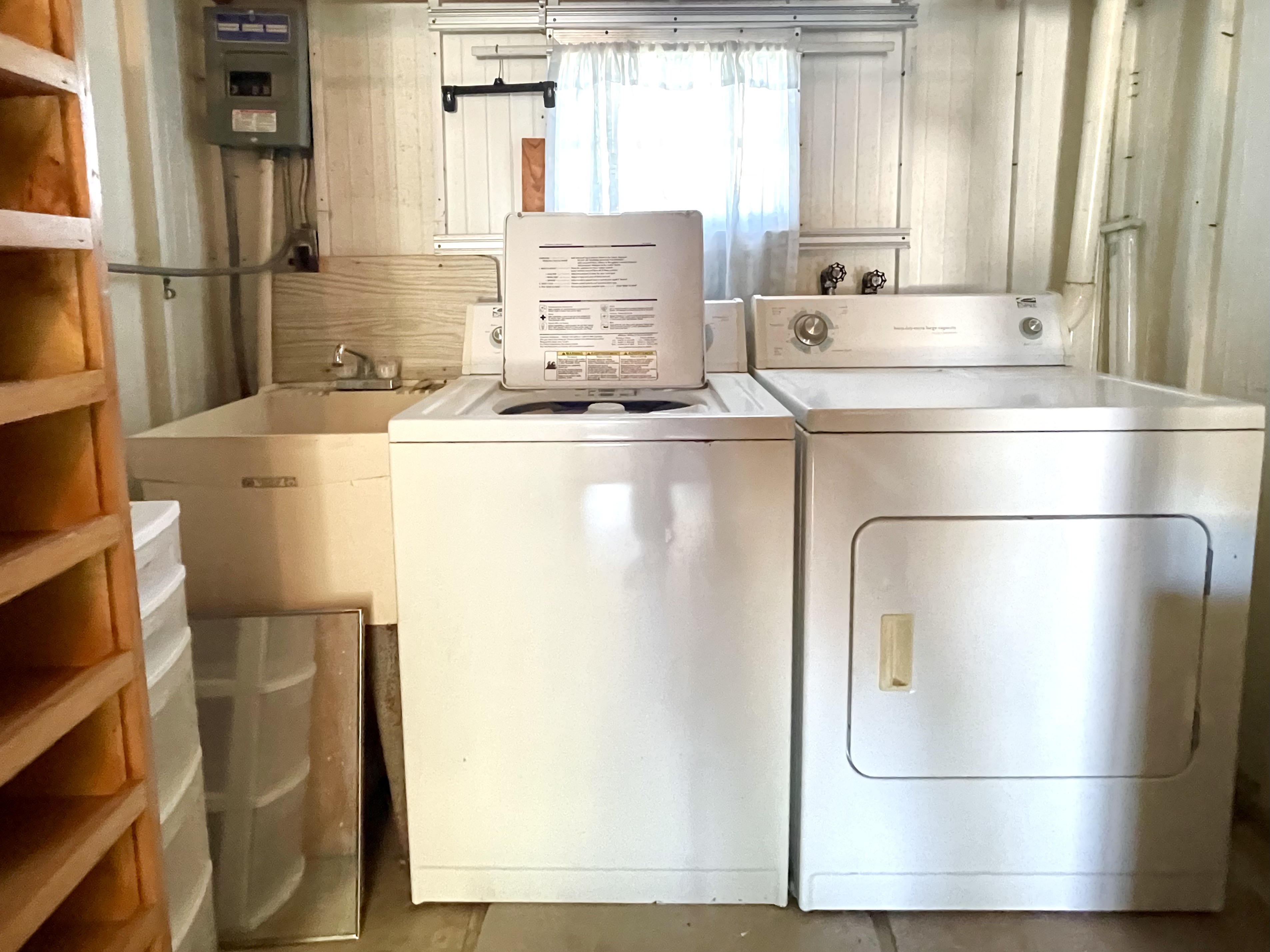 556 Montego Lane, Ellenton, Florida 34222, 2 Bedrooms Bedrooms, ,2 BathroomsBathrooms,55-Plus Mobile Home,For Sale,Montego Lane,4830