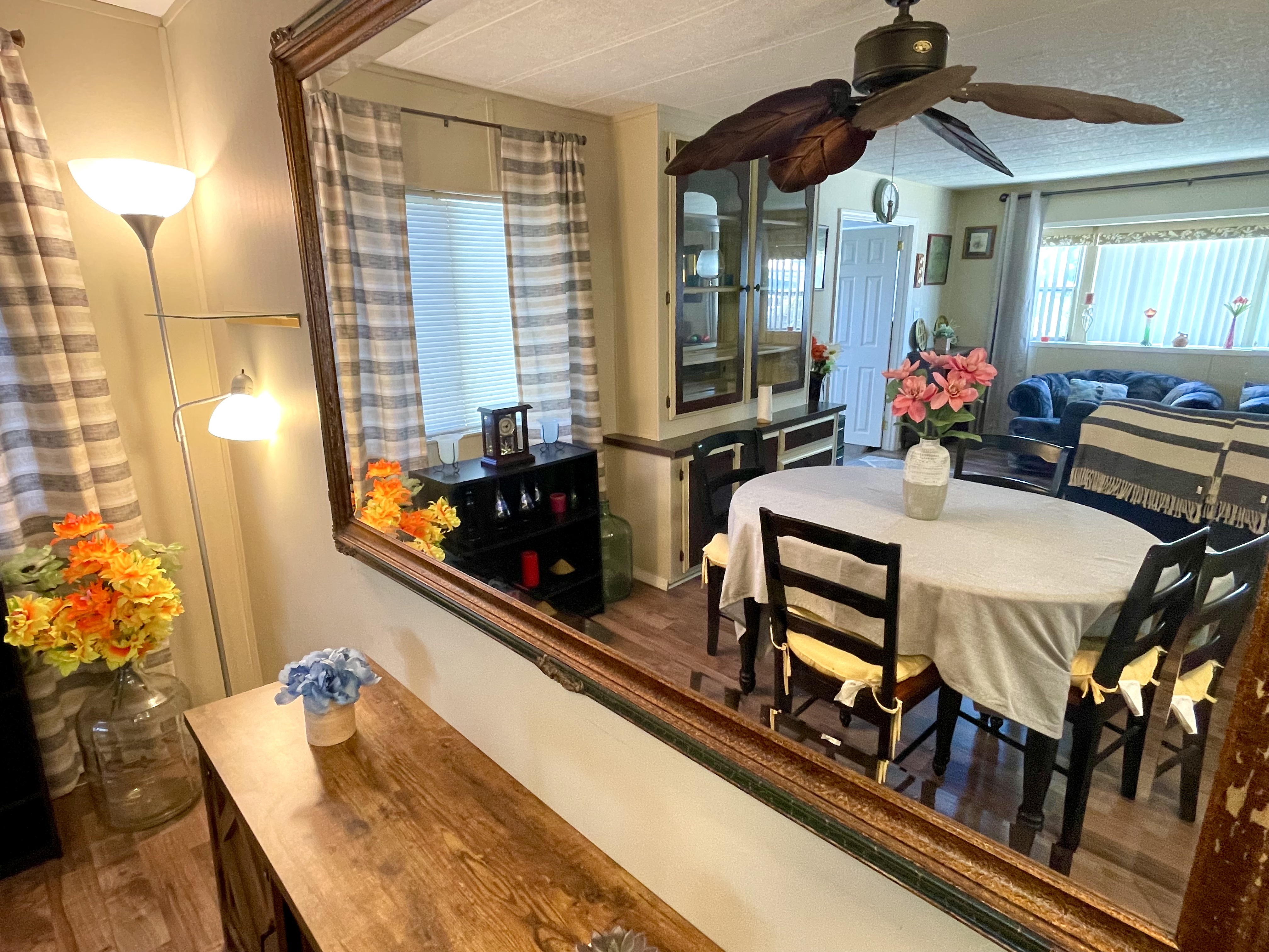 556 Montego Lane, Ellenton, Florida 34222, 2 Bedrooms Bedrooms, ,2 BathroomsBathrooms,55-Plus Mobile Home,For Sale,Montego Lane,4830