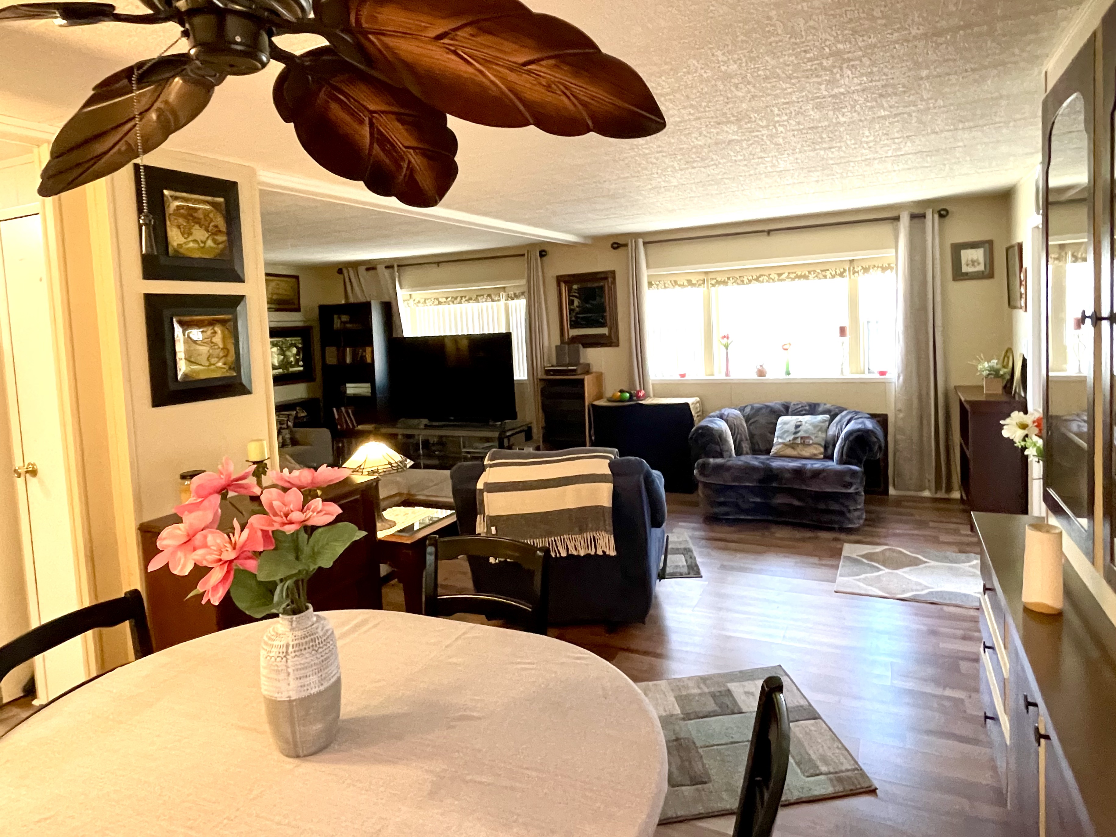 556 Montego Lane, Ellenton, Florida 34222, 2 Bedrooms Bedrooms, ,2 BathroomsBathrooms,55-Plus Mobile Home,For Sale,Montego Lane,4830