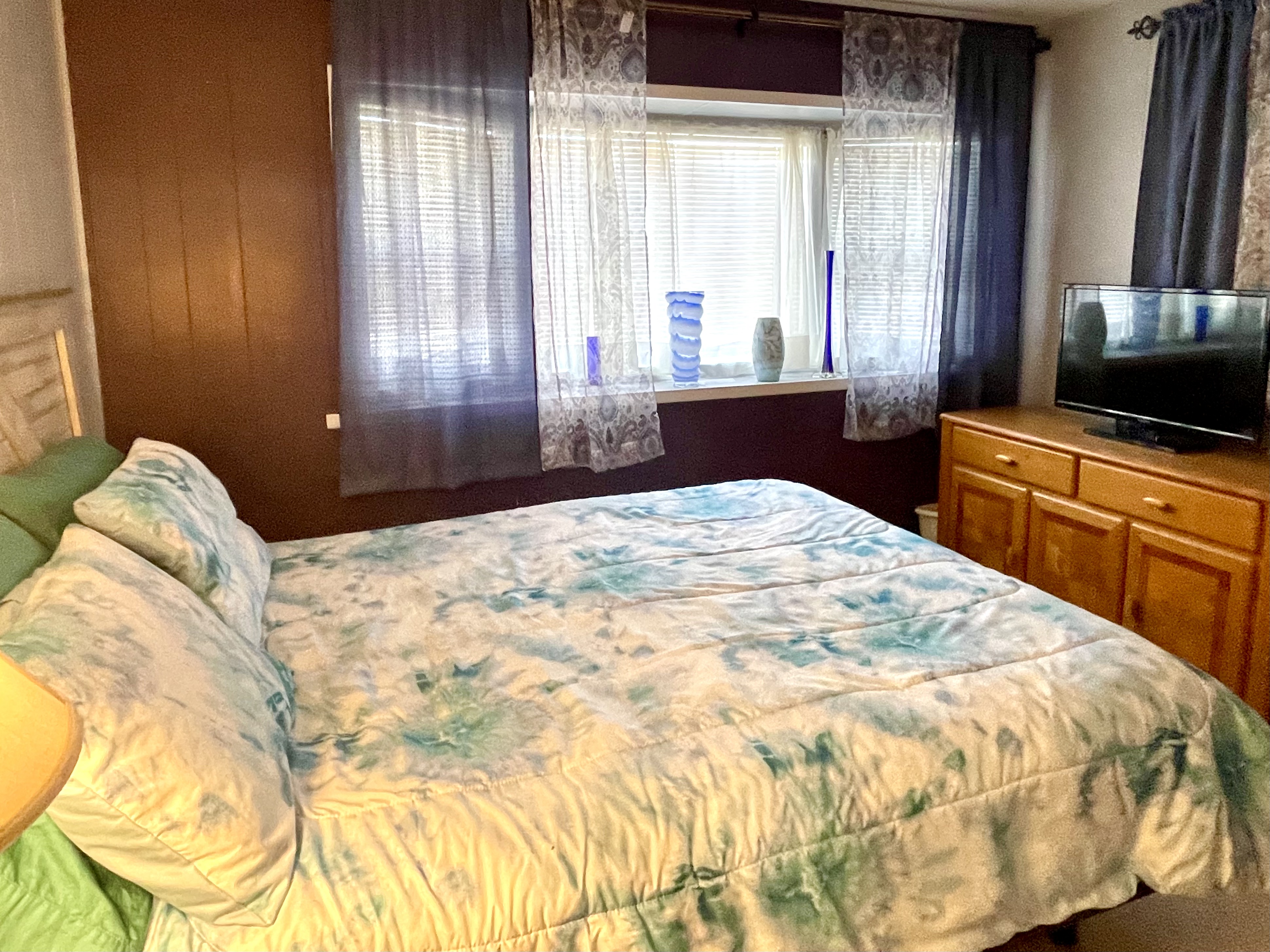 556 Montego Lane, Ellenton, Florida 34222, 2 Bedrooms Bedrooms, ,2 BathroomsBathrooms,55-Plus Mobile Home,For Sale,Montego Lane,4830