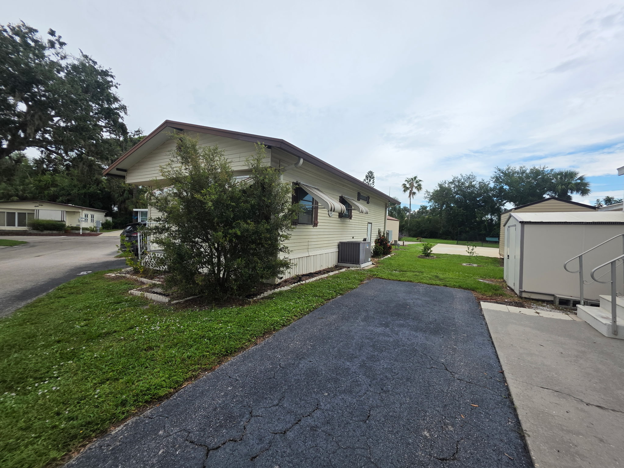 5100 60th St E, Unit G4, Bradenton, Florida 34203, 2 Bedrooms Bedrooms, ,1 BathroomBathrooms,55-Plus Mobile Home,For Sale,60th St E, Unit G4,4831