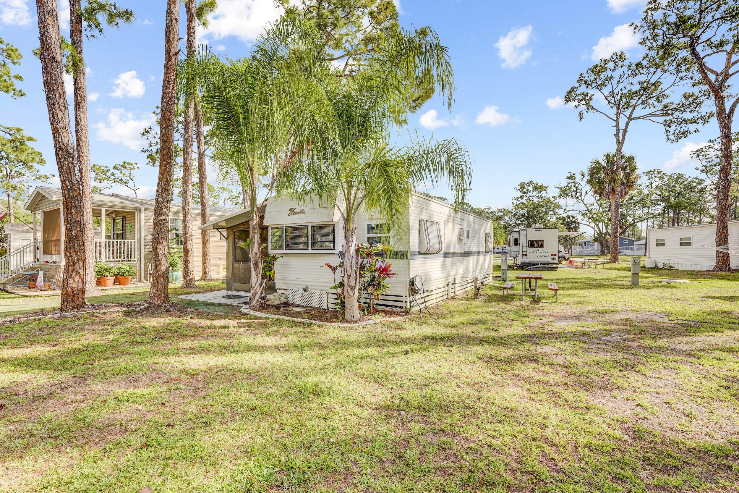 1300 N River Rd, Lot C13, Venice, Florida 34293, 2 Bedrooms Bedrooms, ,1 BathroomBathrooms,All - Age Mobile Home,For Sale,N River Rd, Lot C13,4834