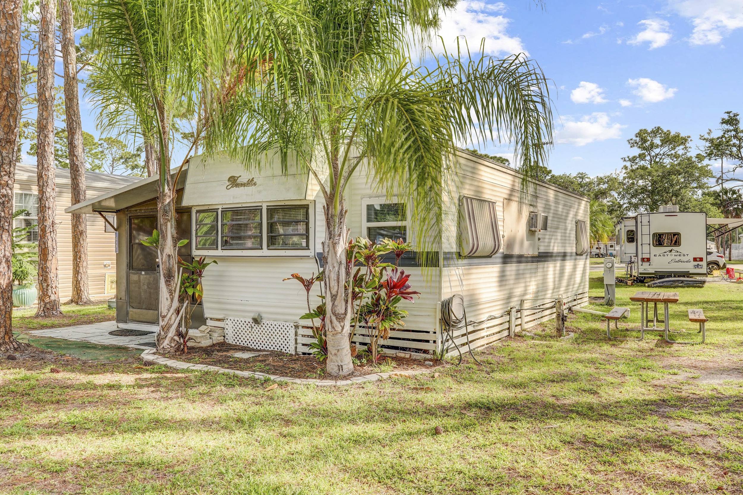 1300 N River Rd, Lot C13, Venice, Florida 34293, 2 Bedrooms Bedrooms, ,1 BathroomBathrooms,All - Age Mobile Home,For Sale,N River Rd, Lot C13,4834