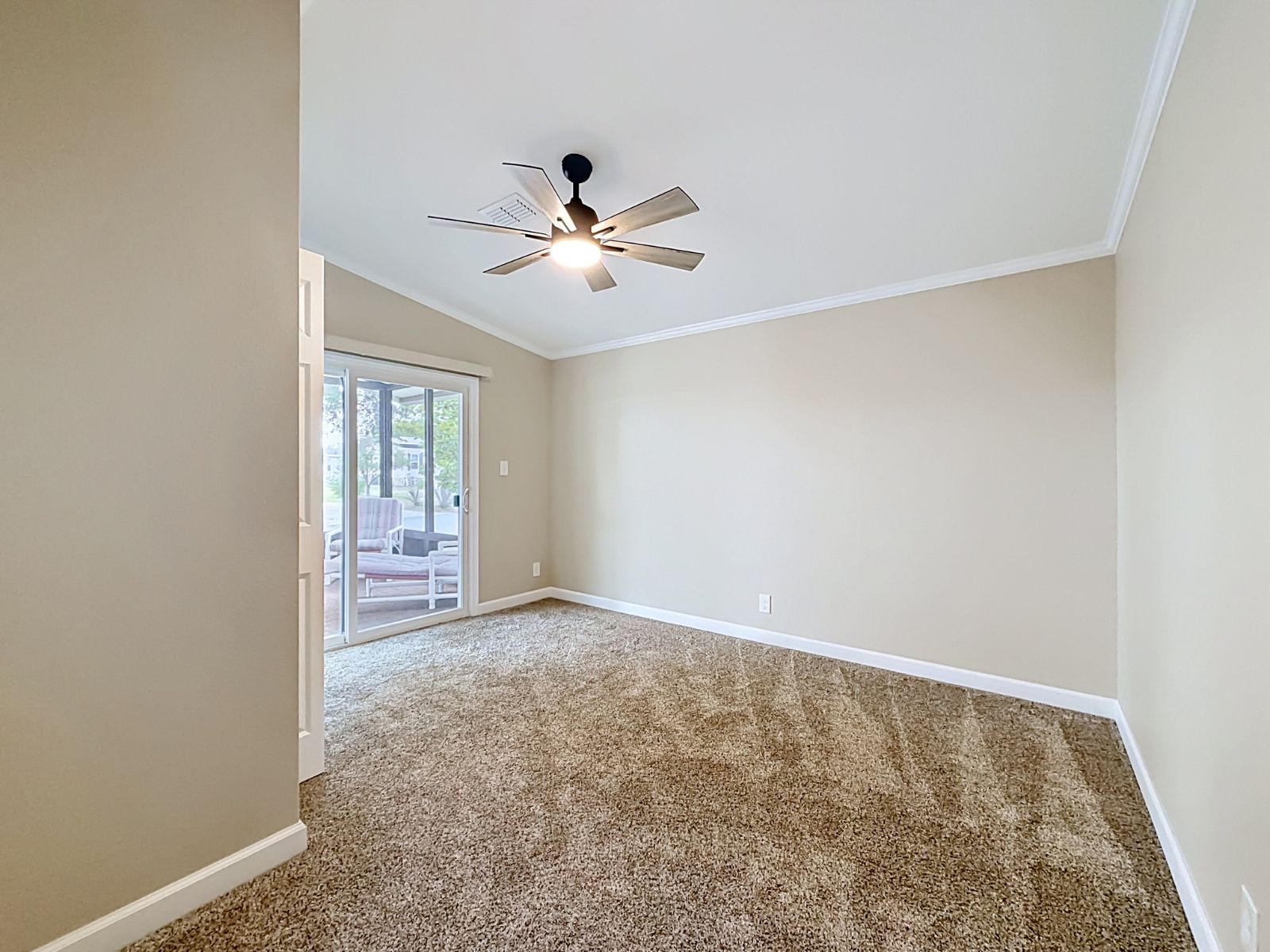 10641 SW 30th Avenue, #H-14, Ocala, Florida 34476, 3 Bedrooms Bedrooms, ,2 BathroomsBathrooms,55-Plus Mobile Home,For Sale,SW 30th Avenue, #H-14,4835