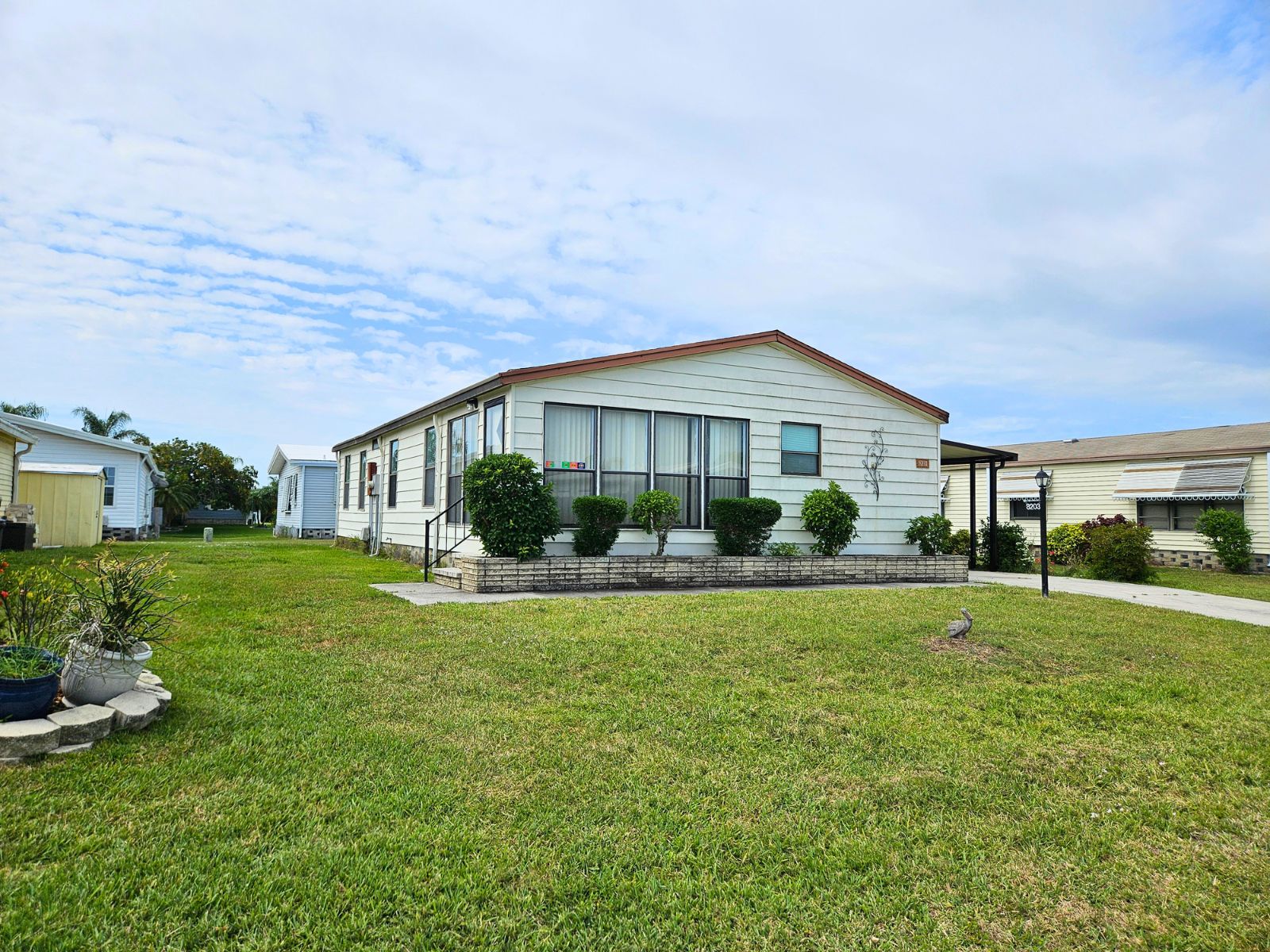 8203 Limetree Way, Ellenton, Florida 34222, 2 Bedrooms Bedrooms, ,2 BathroomsBathrooms,55-Plus Mobile Home,For Sale,Limetree Way,4840