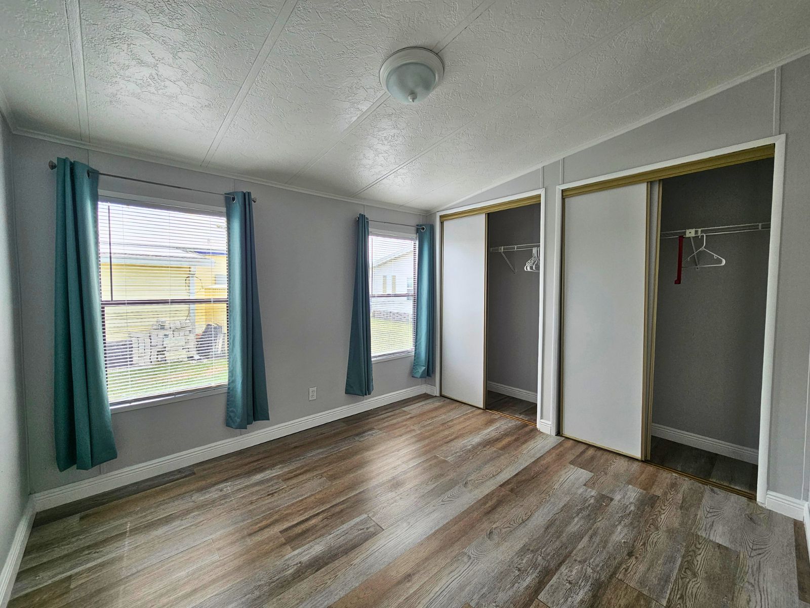 8203 Limetree Way, Ellenton, Florida 34222, 2 Bedrooms Bedrooms, ,2 BathroomsBathrooms,55-Plus Mobile Home,For Sale,Limetree Way,4840