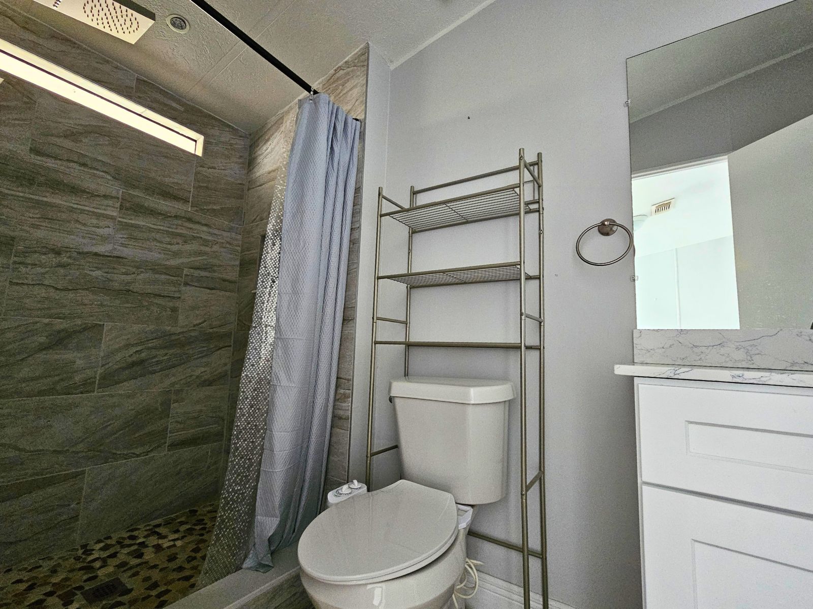 8203 Limetree Way, Ellenton, Florida 34222, 2 Bedrooms Bedrooms, ,2 BathroomsBathrooms,55-Plus Mobile Home,For Sale,Limetree Way,4840