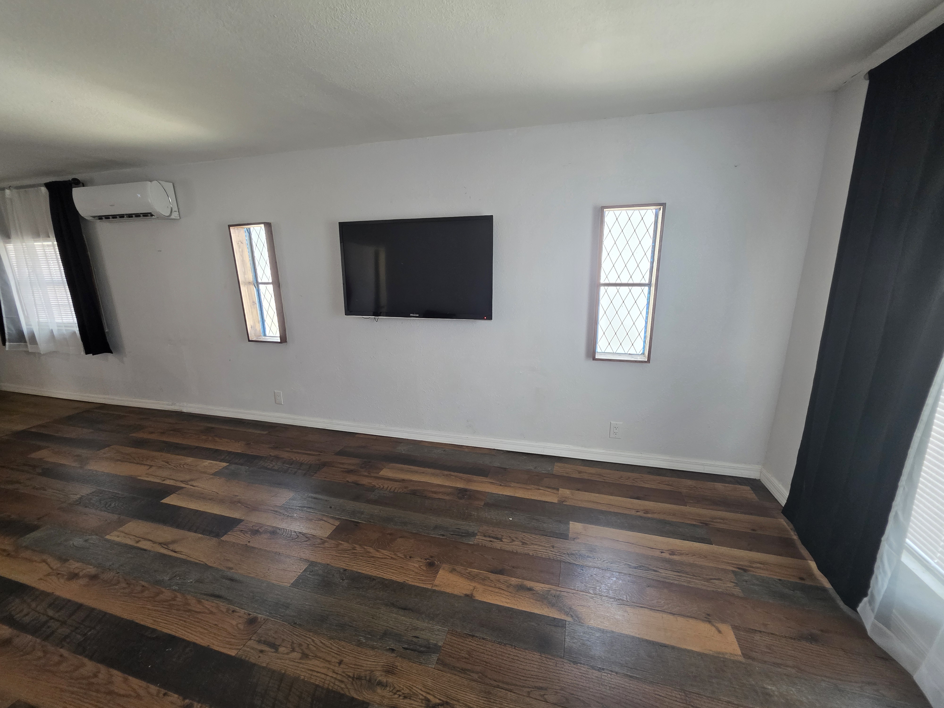 5611 Bayshore Rd, Lot 107, Palmetto, Florida 34221, 2 Bedrooms Bedrooms, ,1.5 BathroomsBathrooms,55-Plus Mobile Home,For Sale,Bayshore Rd, Lot 107,4841