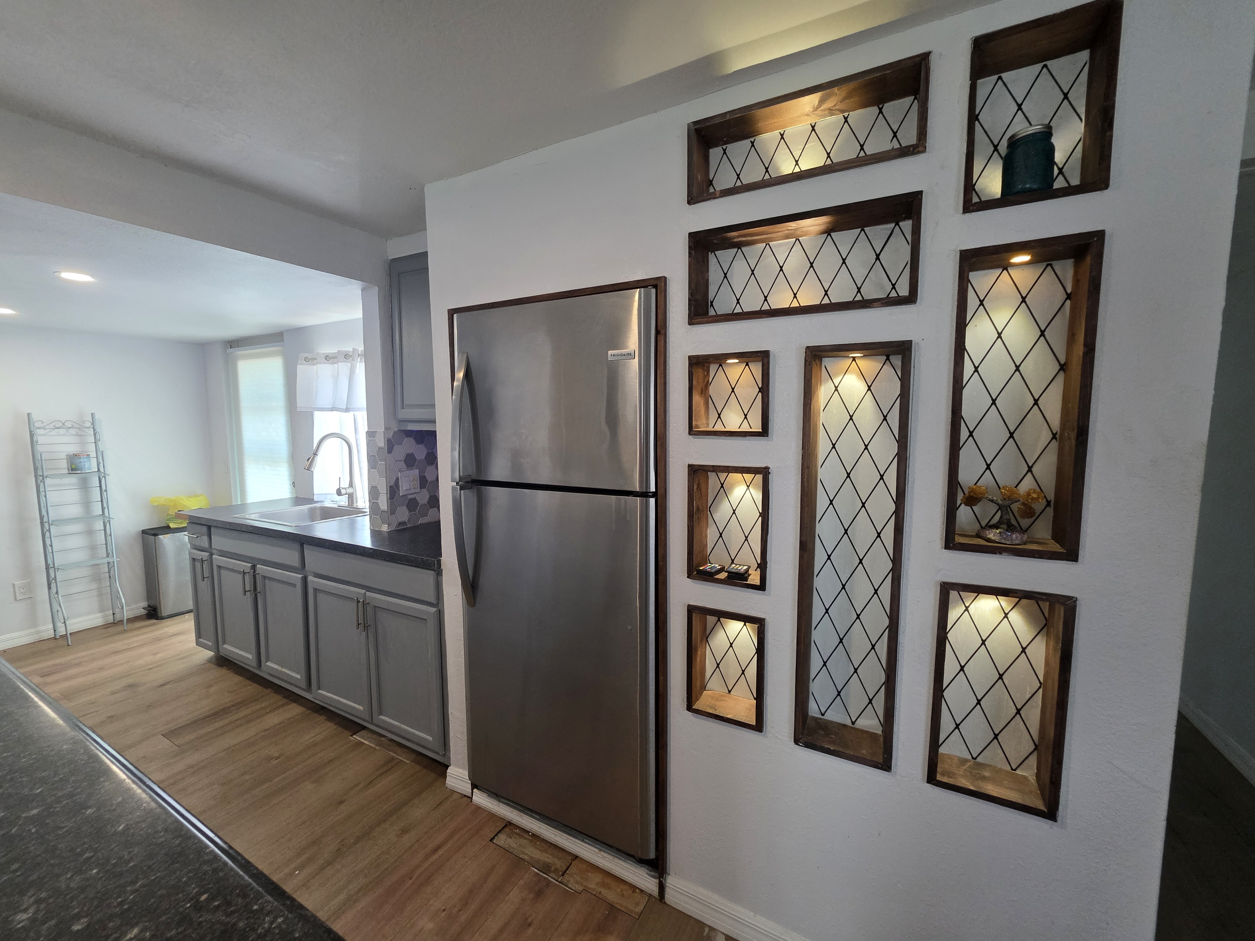 5611 Bayshore Rd, Lot 107, Palmetto, Florida 34221, 2 Bedrooms Bedrooms, ,1.5 BathroomsBathrooms,55-Plus Mobile Home,For Sale,Bayshore Rd, Lot 107,4841