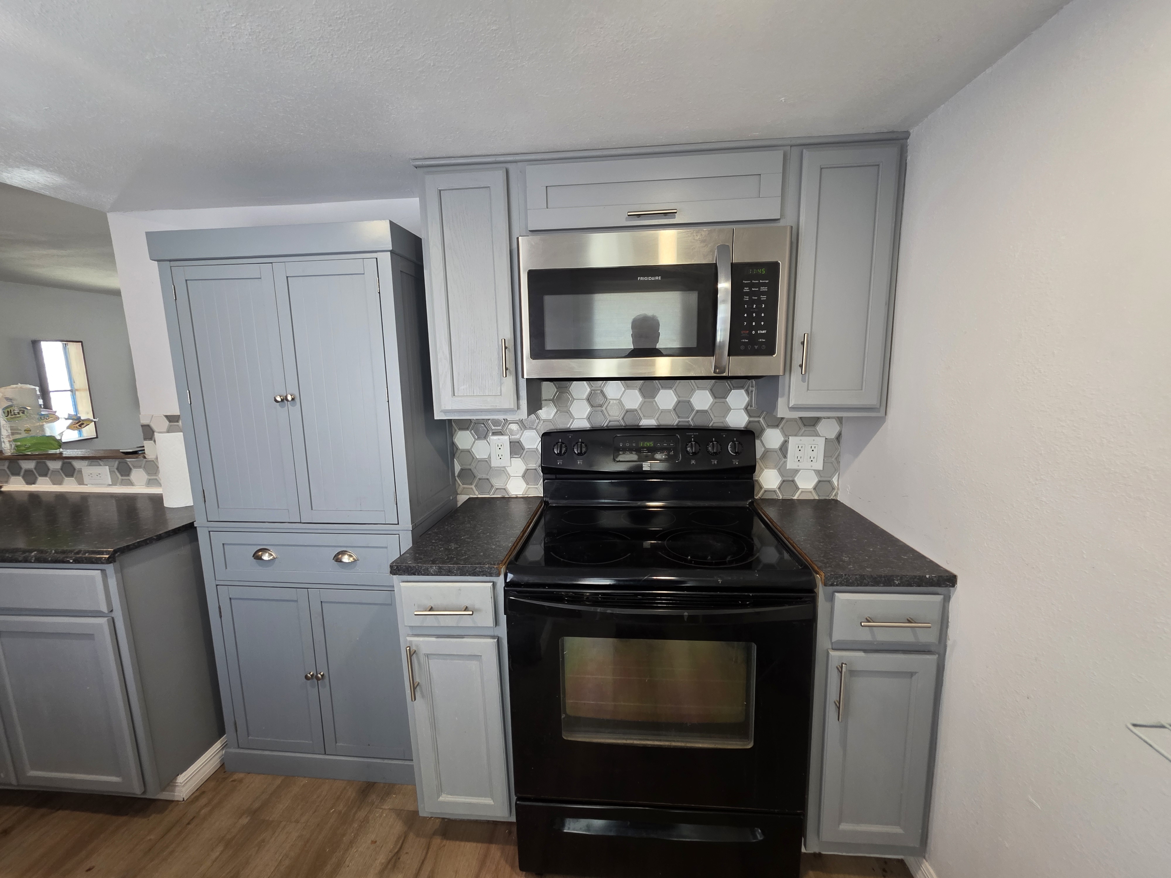 5611 Bayshore Rd, Lot 107, Palmetto, Florida 34221, 2 Bedrooms Bedrooms, ,1.5 BathroomsBathrooms,55-Plus Mobile Home,For Sale,Bayshore Rd, Lot 107,4841