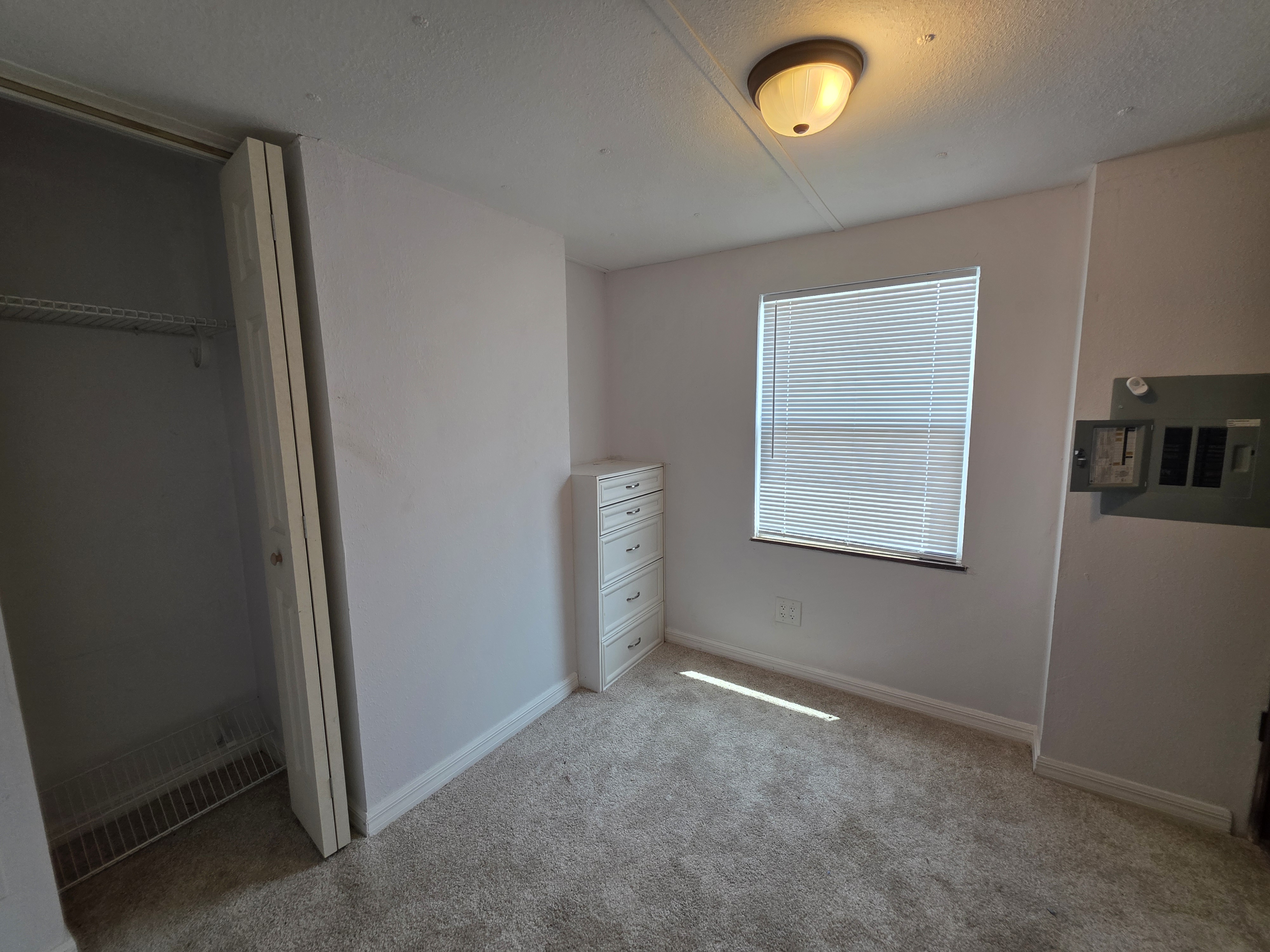 5611 Bayshore Rd, Lot 107, Palmetto, Florida 34221, 2 Bedrooms Bedrooms, ,1.5 BathroomsBathrooms,55-Plus Mobile Home,For Sale,Bayshore Rd, Lot 107,4841
