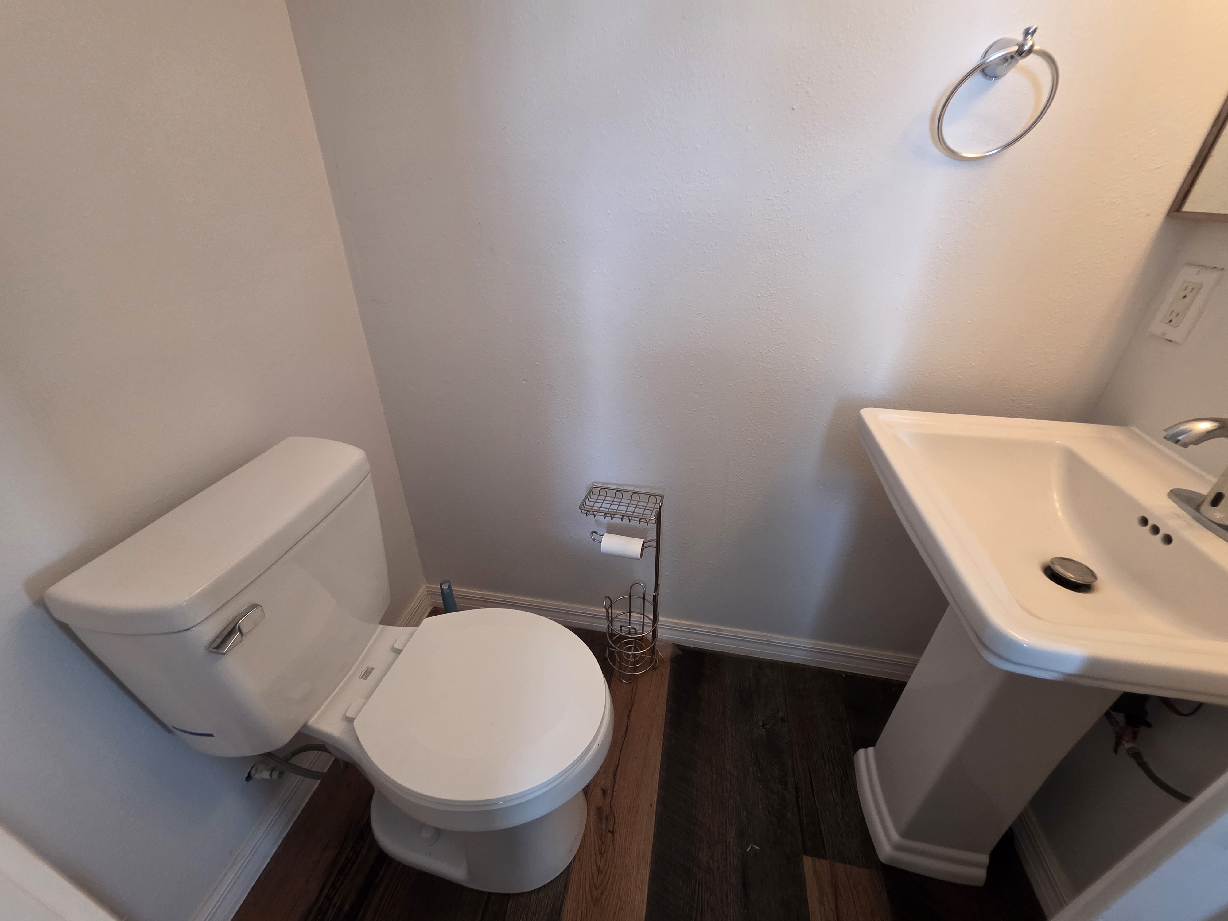 5611 Bayshore Rd, Lot 107, Palmetto, Florida 34221, 2 Bedrooms Bedrooms, ,1.5 BathroomsBathrooms,55-Plus Mobile Home,For Sale,Bayshore Rd, Lot 107,4841