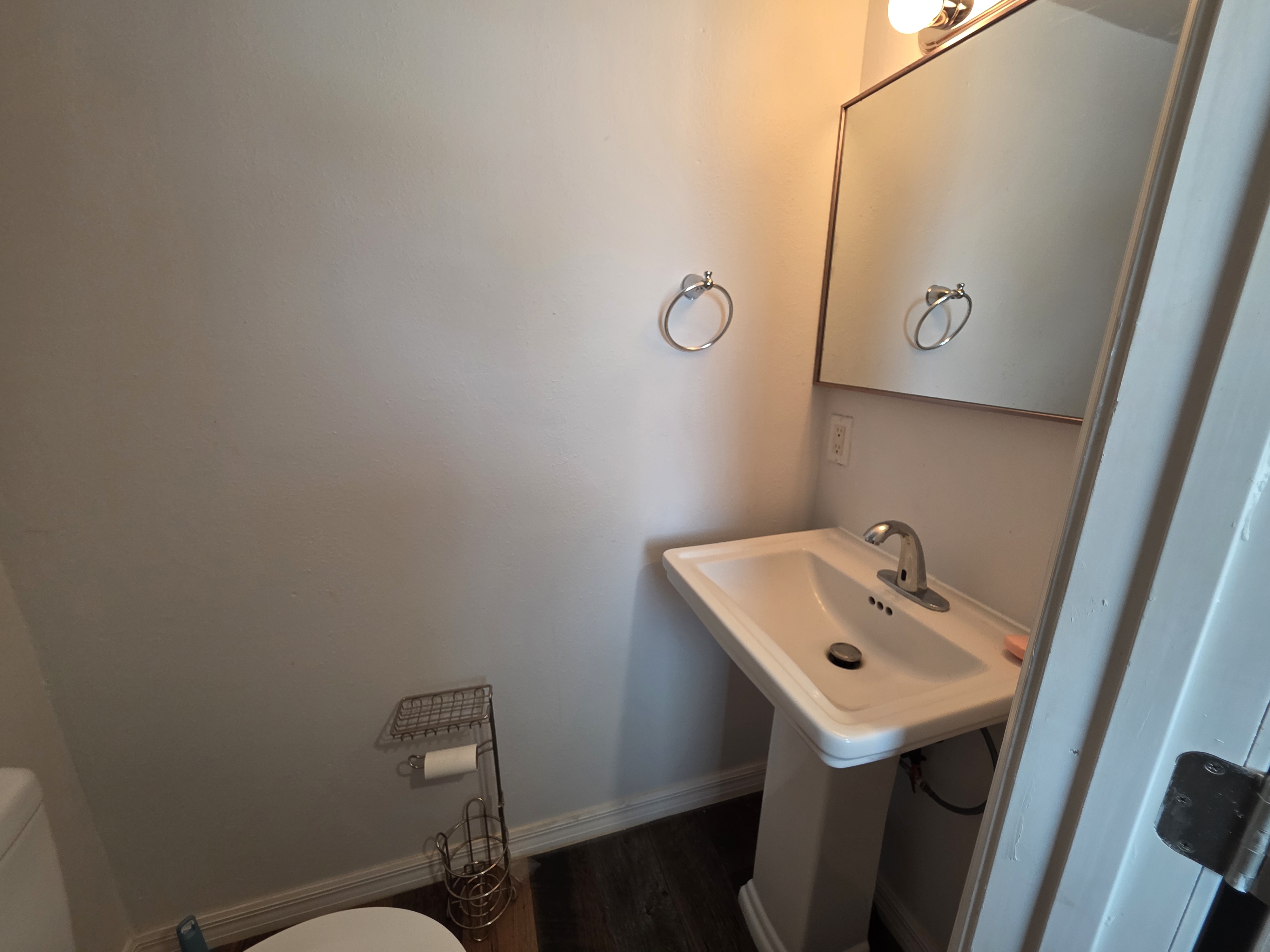 5611 Bayshore Rd, Lot 107, Palmetto, Florida 34221, 2 Bedrooms Bedrooms, ,1.5 BathroomsBathrooms,55-Plus Mobile Home,For Sale,Bayshore Rd, Lot 107,4841