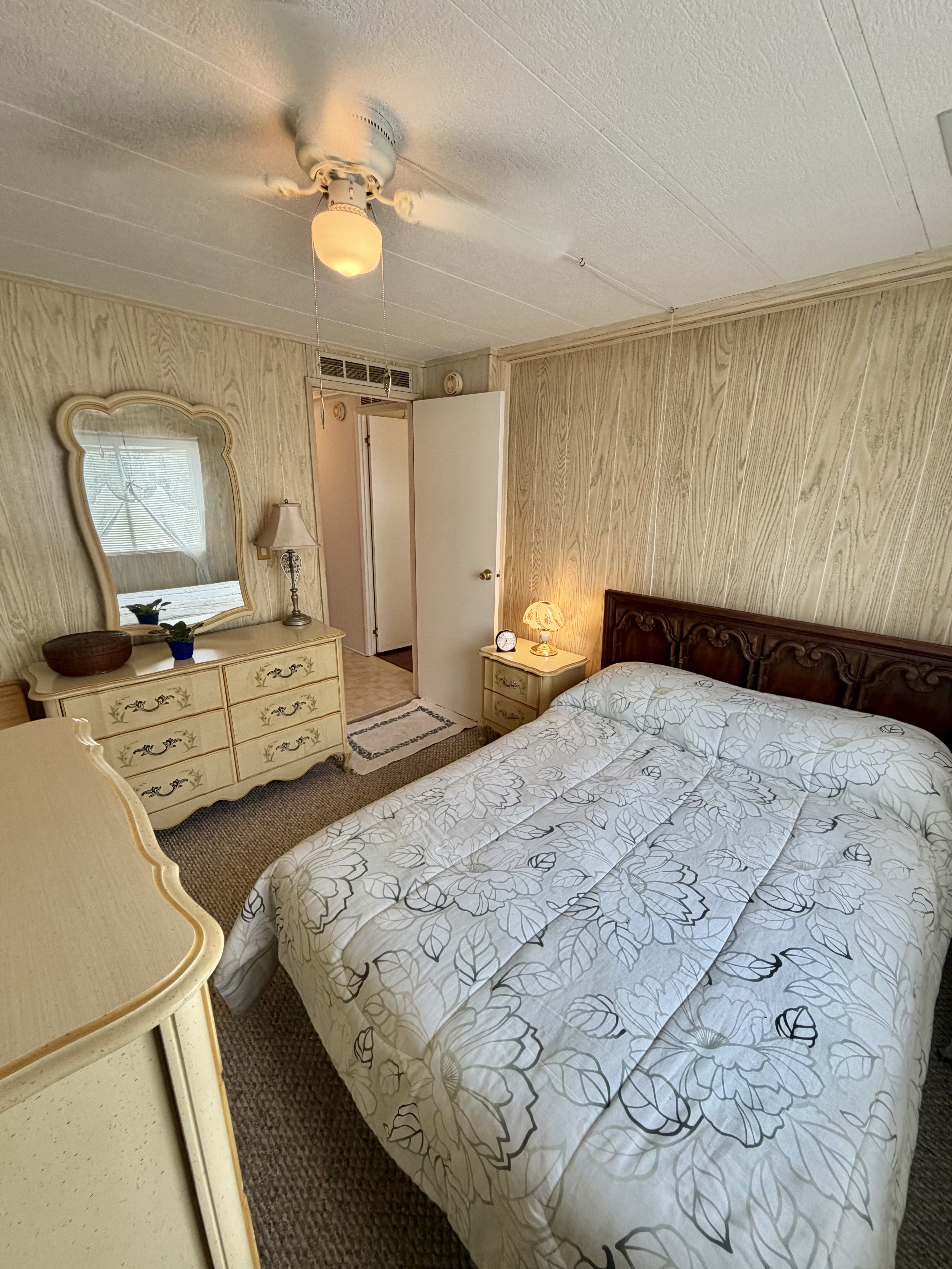 327 3rd St Dr W, Lot 39, Palmetto, Florida 34221, 2 Bedrooms Bedrooms, ,2 BathroomsBathrooms,55-Plus Mobile Home,For Sale,3rd St Dr W, Lot 39,4842