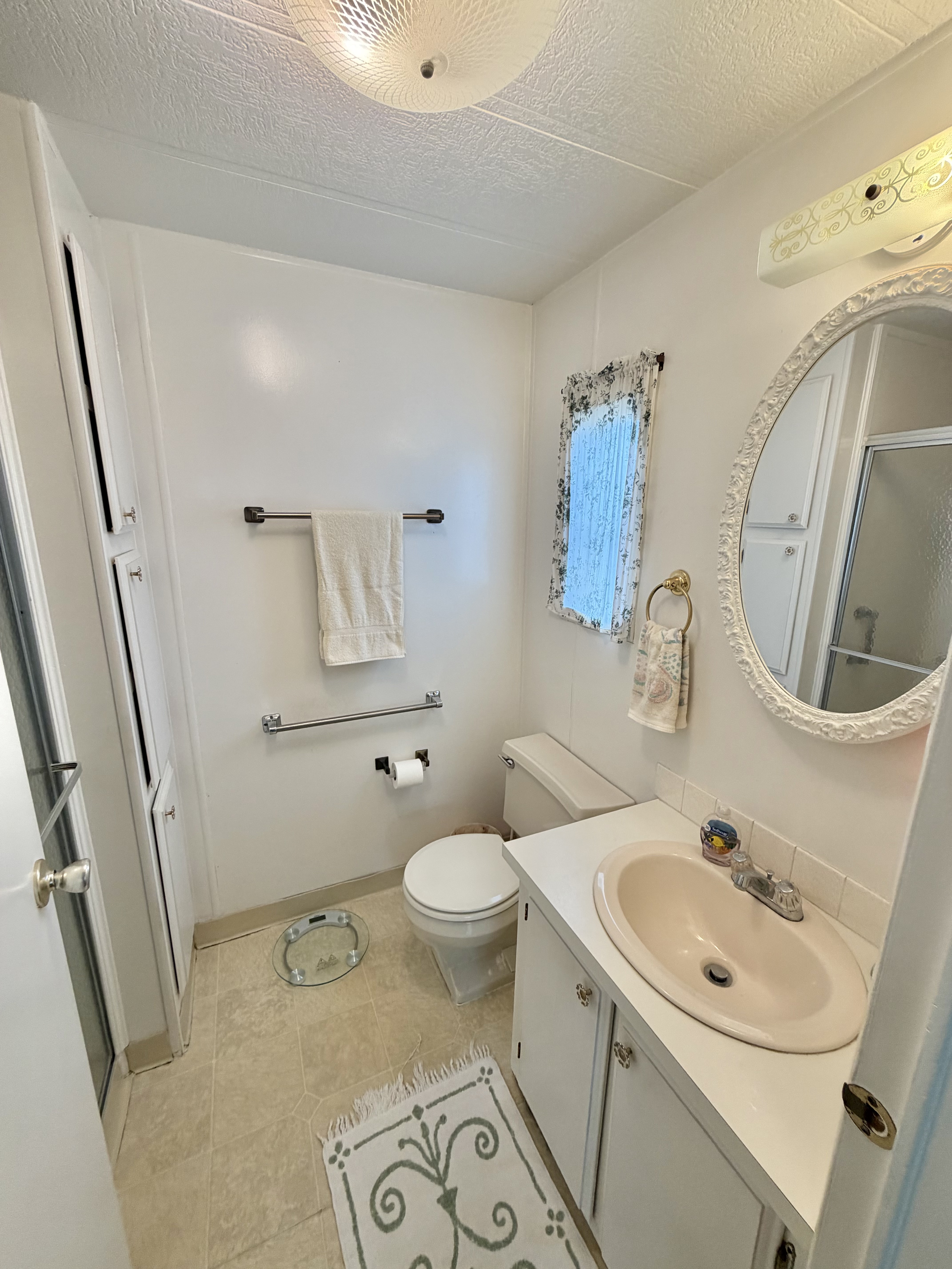327 3rd St Dr W, Lot 39, Palmetto, Florida 34221, 2 Bedrooms Bedrooms, ,2 BathroomsBathrooms,55-Plus Mobile Home,For Sale,3rd St Dr W, Lot 39,4842
