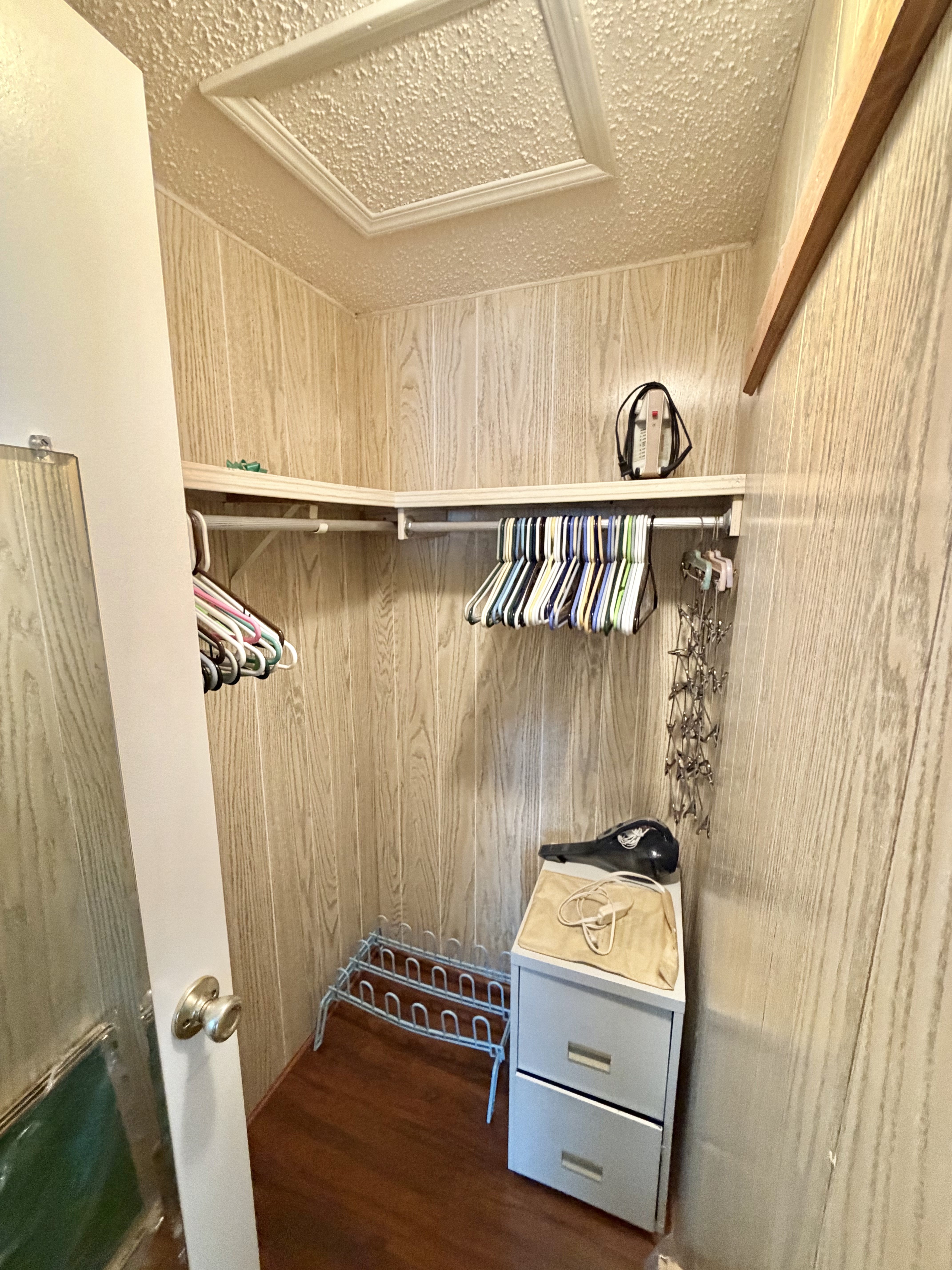 327 3rd St Dr W, Lot 39, Palmetto, Florida 34221, 2 Bedrooms Bedrooms, ,2 BathroomsBathrooms,55-Plus Mobile Home,For Sale,3rd St Dr W, Lot 39,4842