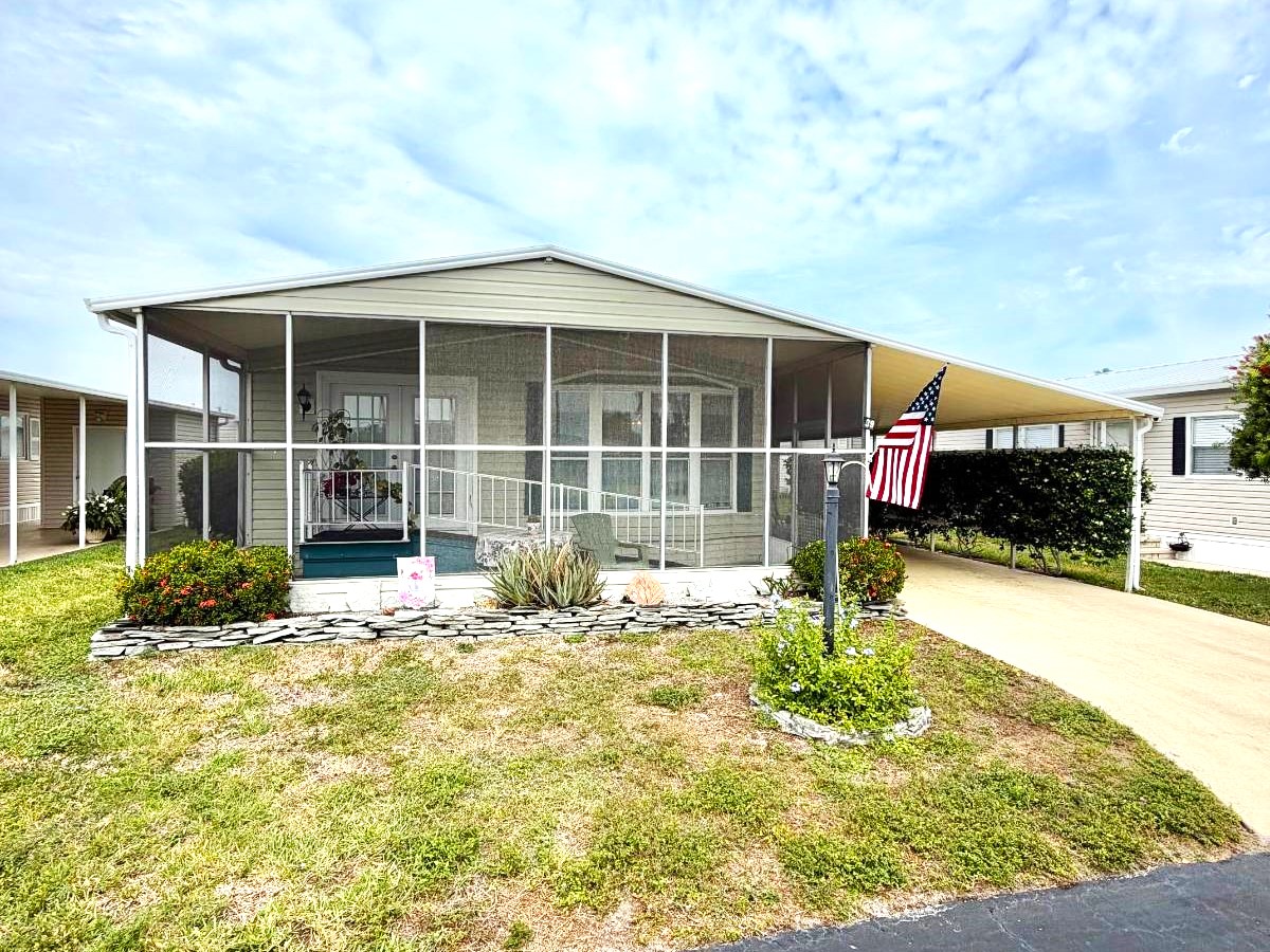 327 3rd St Dr W, Lot 39, Palmetto, Florida 34221, 2 Bedrooms Bedrooms, ,2 BathroomsBathrooms,55-Plus Mobile Home,For Sale,3rd St Dr W, Lot 39,4842