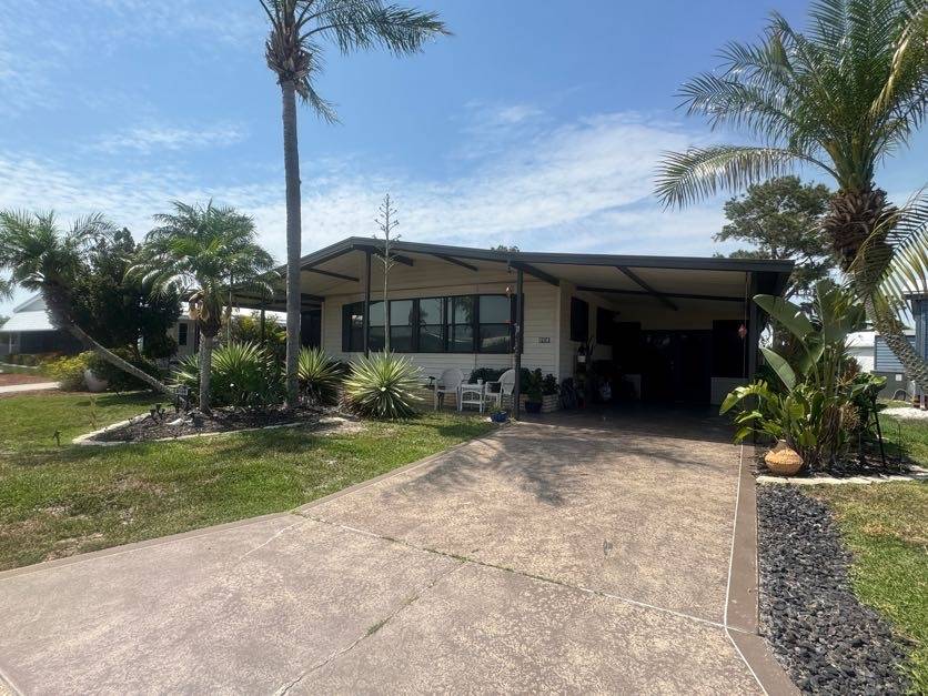 8108 Lakeshore Drive, Ellenton, Florida 34222, 2 Bedrooms Bedrooms, ,2 BathroomsBathrooms,55-Plus Mobile Home,For Sale,Lakeshore Drive,4844