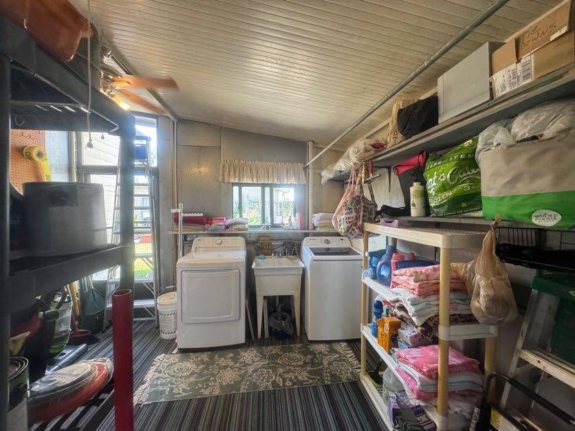 8108 Lakeshore Drive, Ellenton, Florida 34222, 2 Bedrooms Bedrooms, ,2 BathroomsBathrooms,55-Plus Mobile Home,For Sale,Lakeshore Drive,4844