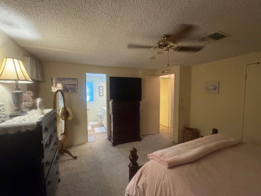 8108 Lakeshore Drive, Ellenton, Florida 34222, 2 Bedrooms Bedrooms, ,2 BathroomsBathrooms,55-Plus Mobile Home,For Sale,Lakeshore Drive,4844