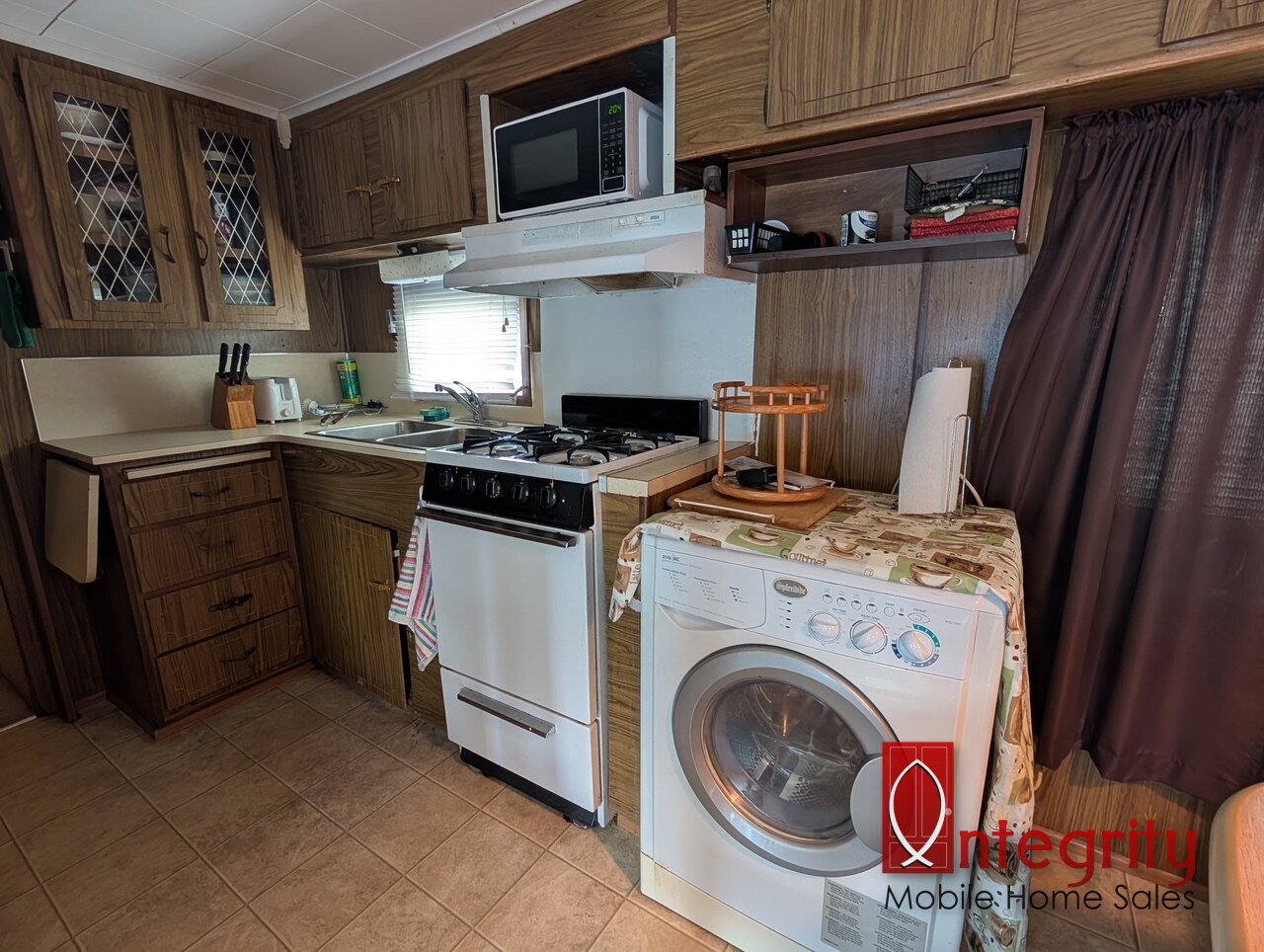 1501 Commerce Avenue, Lot 28, Haines City, Florida 33844, 1 Bedroom Bedrooms, ,1 BathroomBathrooms,55-Plus Mobile Home,For Sale,Commerce Avenue, Lot 28,4845