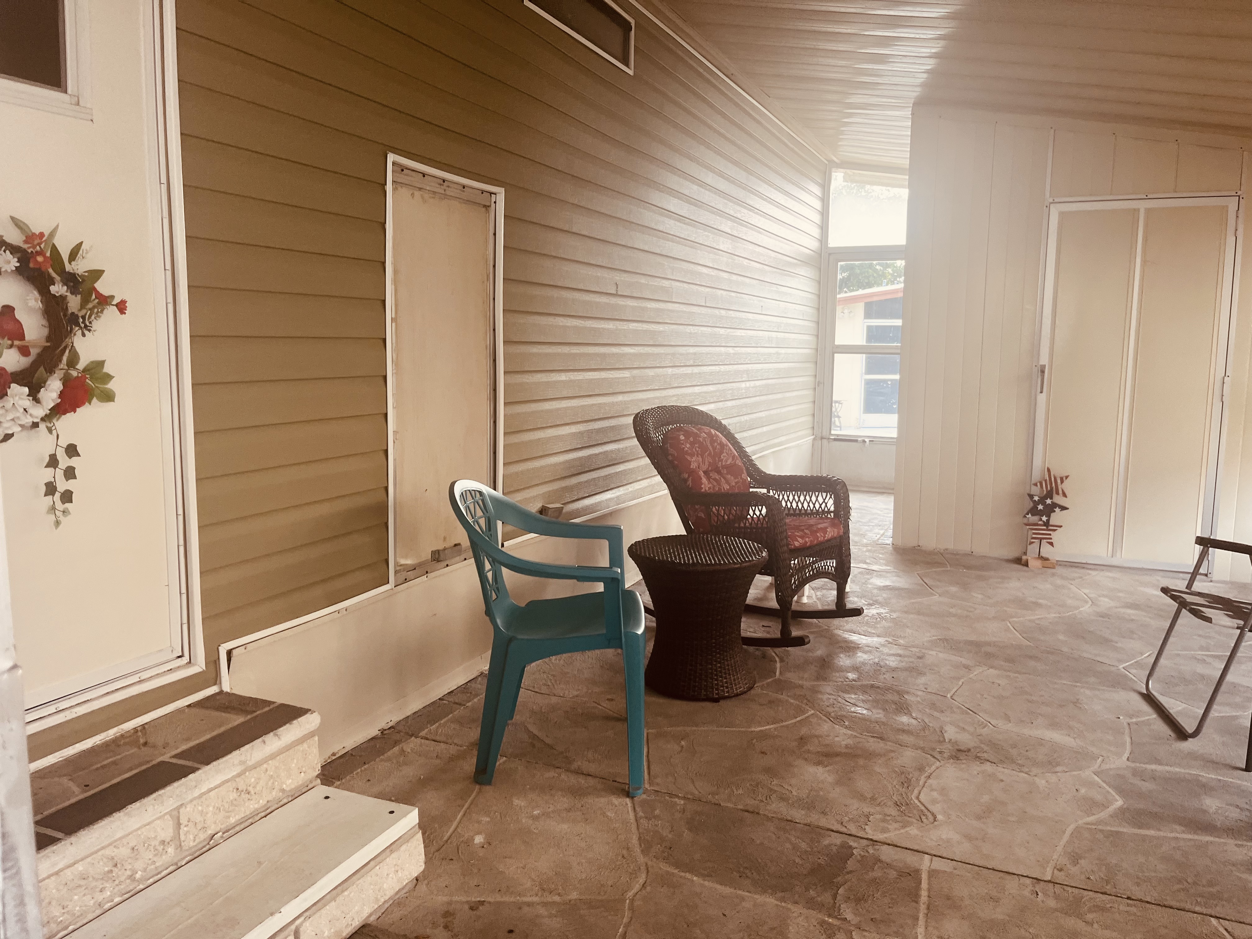 100 Hampton Rd, Lot 6, Clearwater, Florida 33759, 2 Bedrooms Bedrooms, ,2 BathroomsBathrooms,55-Plus Mobile Home,For Sale,Hampton Rd, Lot 6,4847